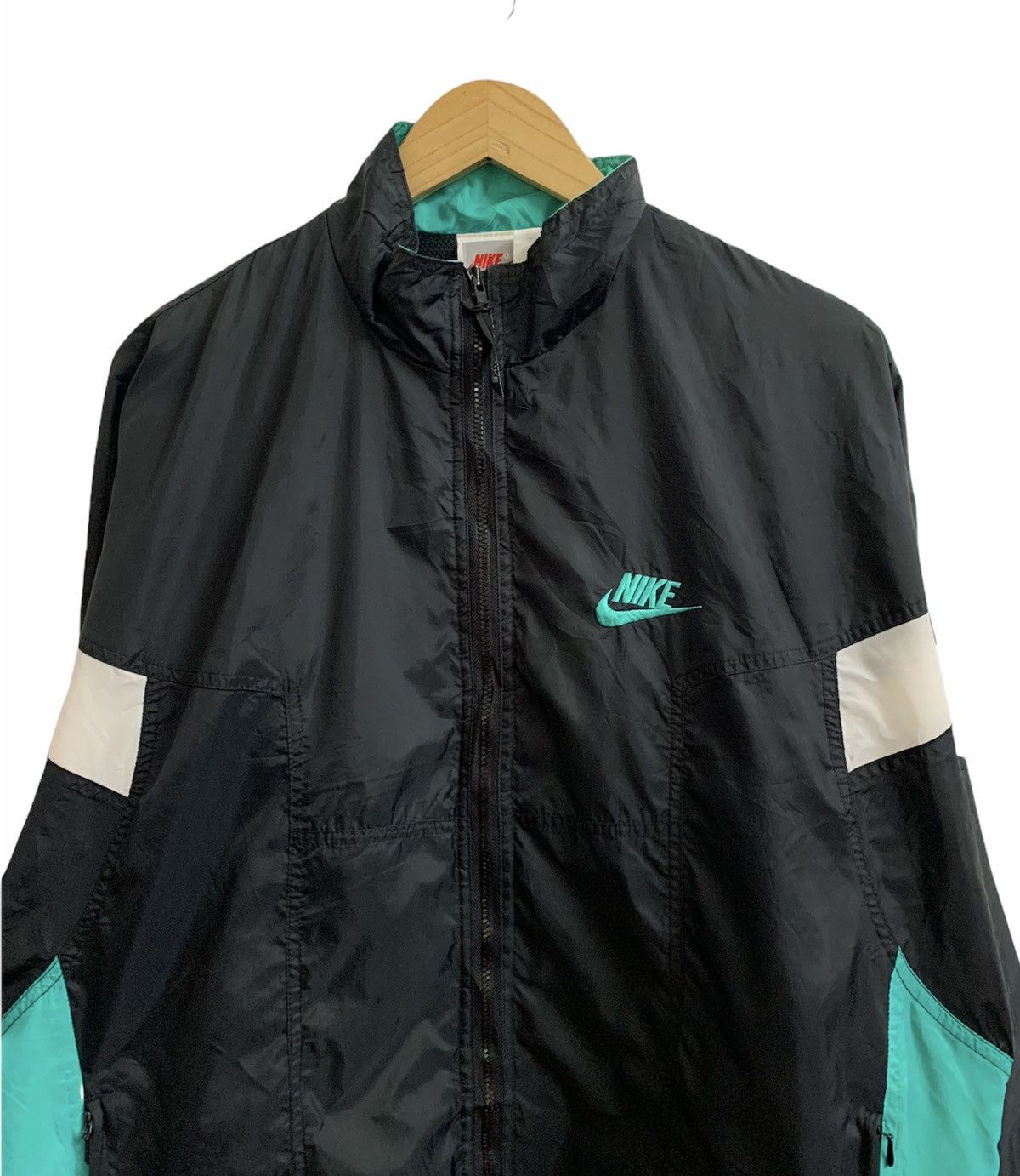Nike Vintage 90s Nike Colour Block Windbreaker Light Jacket Size US L / EU 52-54 / 3 - 2 Thumbnail