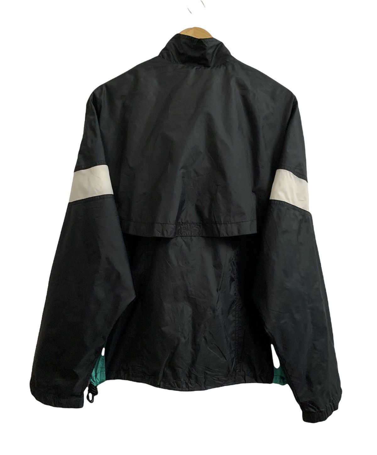 Nike Vintage 90s Nike Colour Block Windbreaker Light Jacket Size US L / EU 52-54 / 3 - 5 Thumbnail