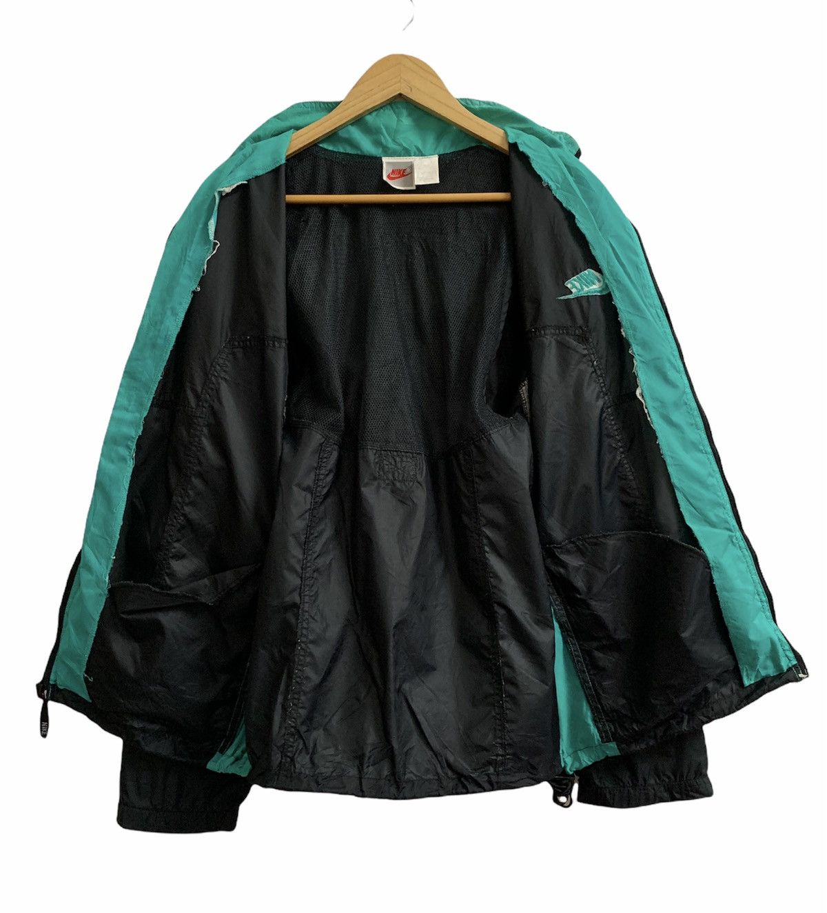Nike Vintage 90s Nike Colour Block Windbreaker Light Jacket Size US L / EU 52-54 / 3 - 6 Thumbnail