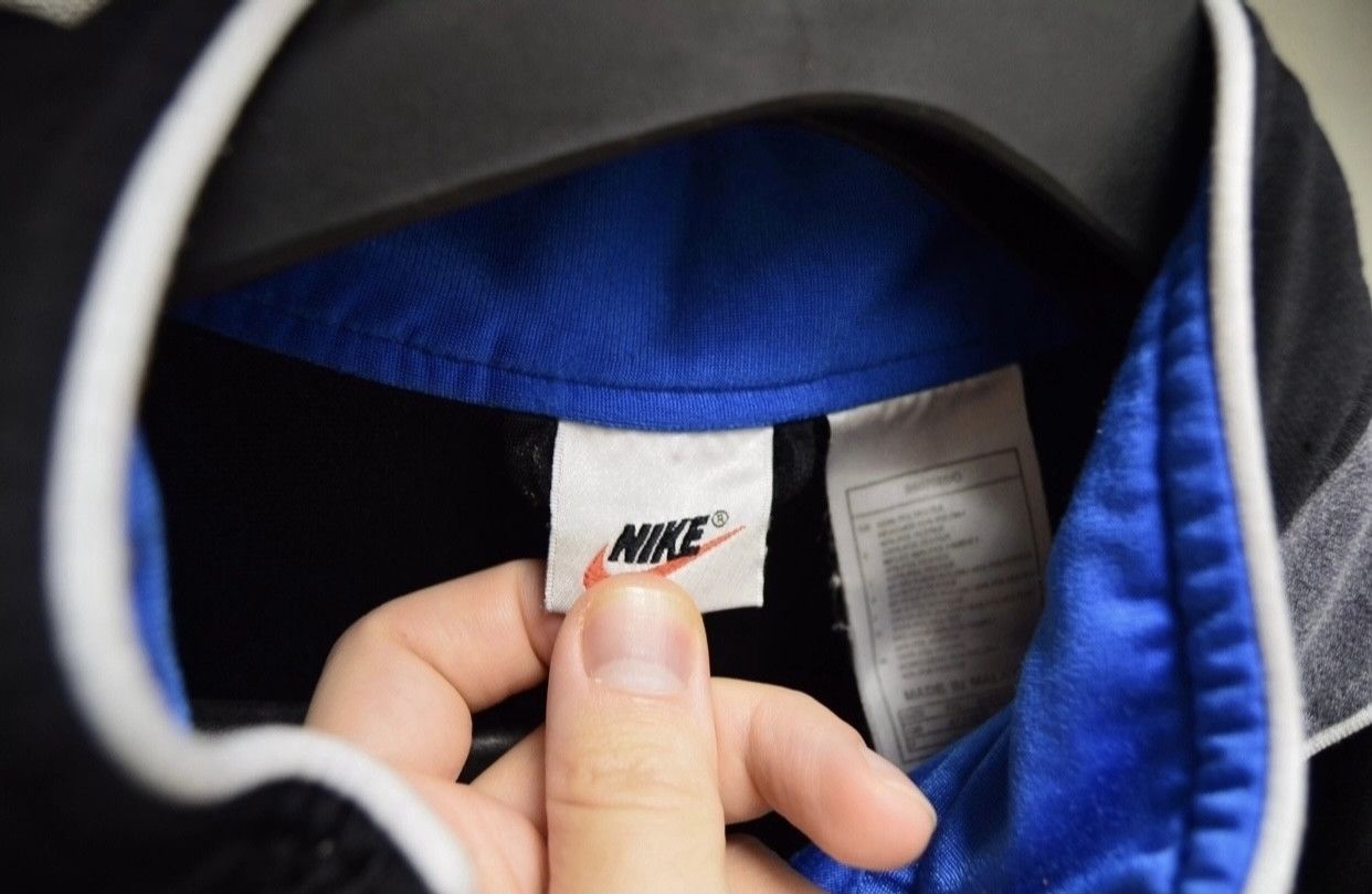 Nike Nike vintage big logo bomber full zip xxl 90th streatwear Size US XXL / EU 58 / 5 - 7 Thumbnail