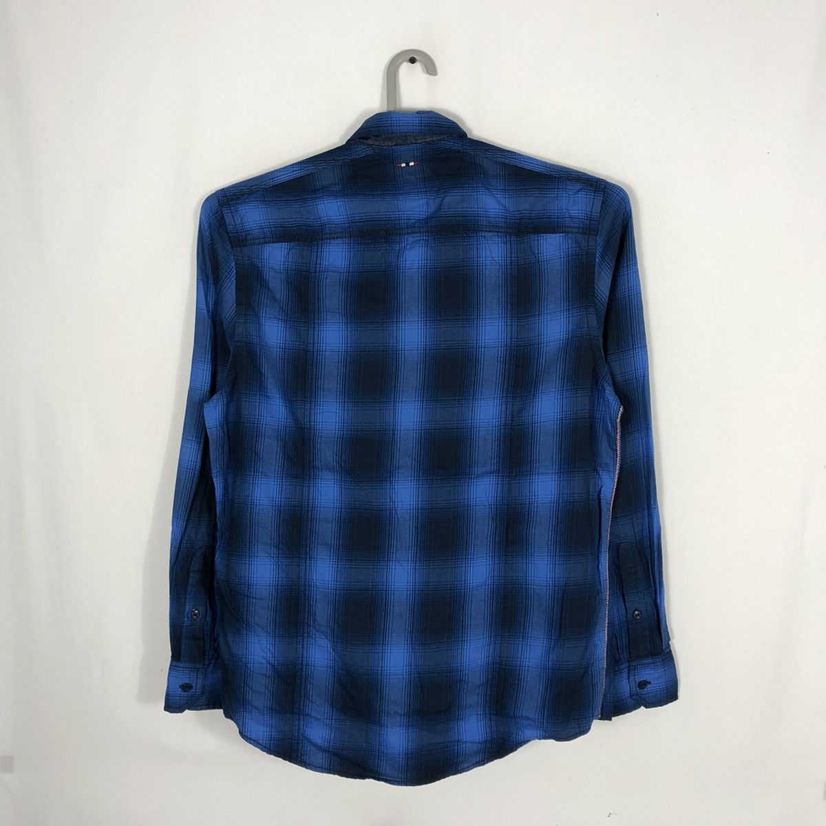 Napapijri × Vintage 🔥Hyped🔥Napajiri Heritage Classic Chekerd Buttons Shirts Size US M / EU 48-50 / 2 - 4 Thumbnail