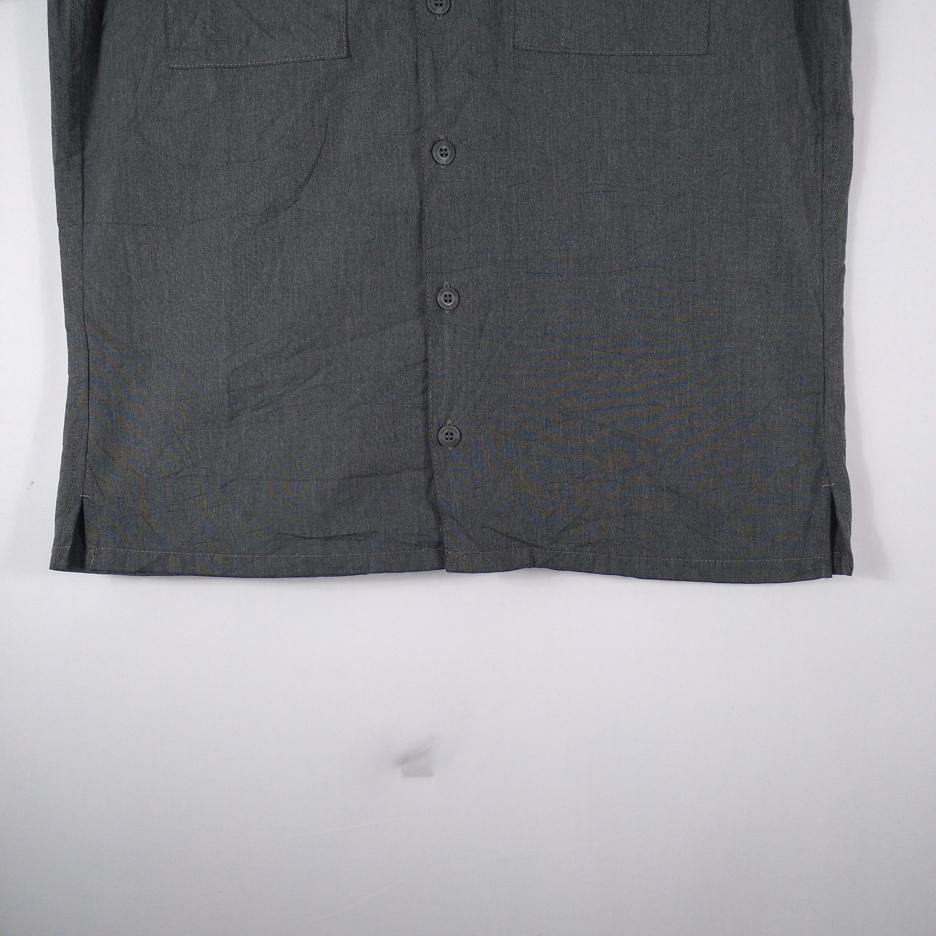Japanese Brand × Vintage Medium Rare Double Pocket Workwear Style Buttons Shirts Size US L / EU 52-54 / 3 - 3 Thumbnail