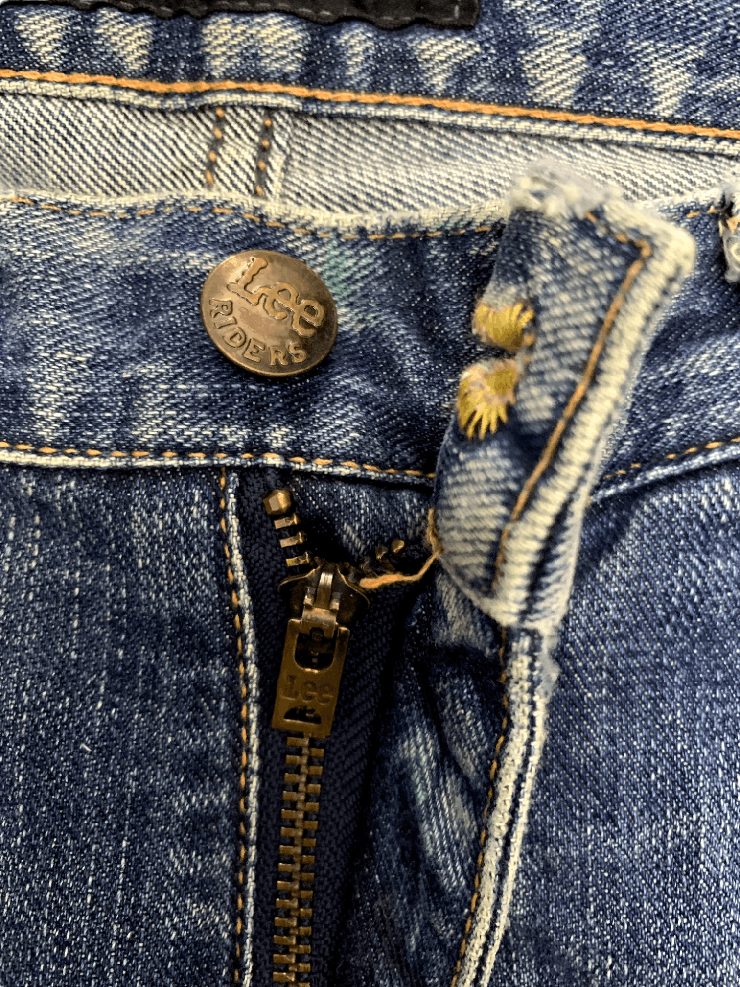 Lee Vintage 90s Japanese Lee Riders Blue Wash Flare Jeans 30x26 Size US 30 / EU 46 - 7 Thumbnail