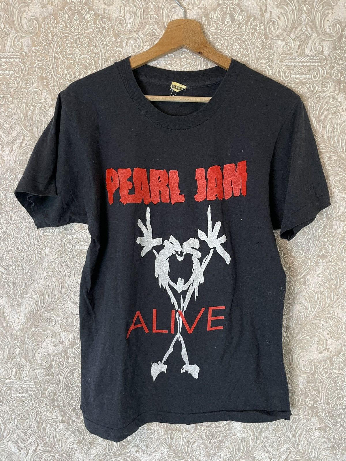 image of Band Tees x Vintage 90's Pearl Jam Alive Tour Tee in Black, Men's (Size Medium)