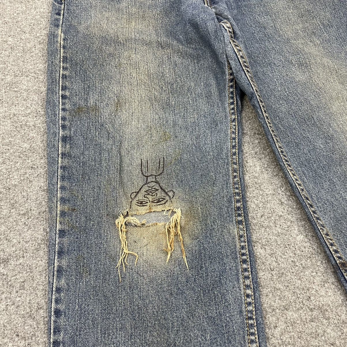 Levi's × Vintage Vintage Levi's 550 Distressed Relaxed Fit -wc041 Size US 32 / EU 48 - 4 Thumbnail