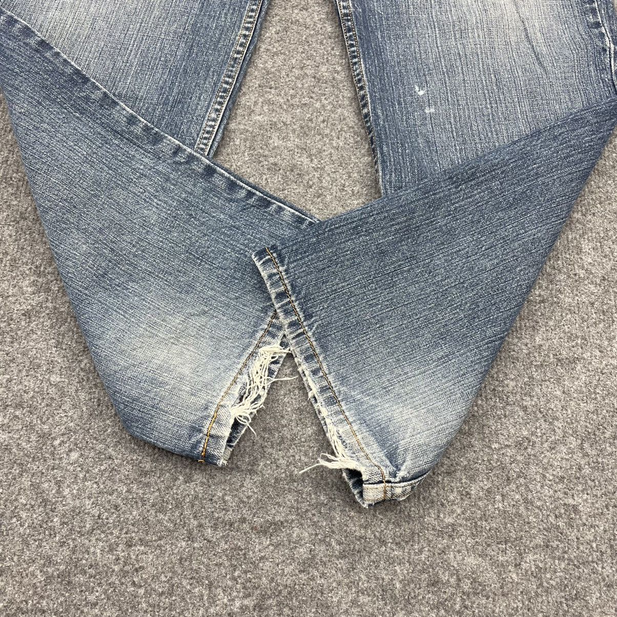Levi's × Vintage Vintage Levi's 550 Distressed Faded Jeans -wc015 Size US 35 - 3 Thumbnail