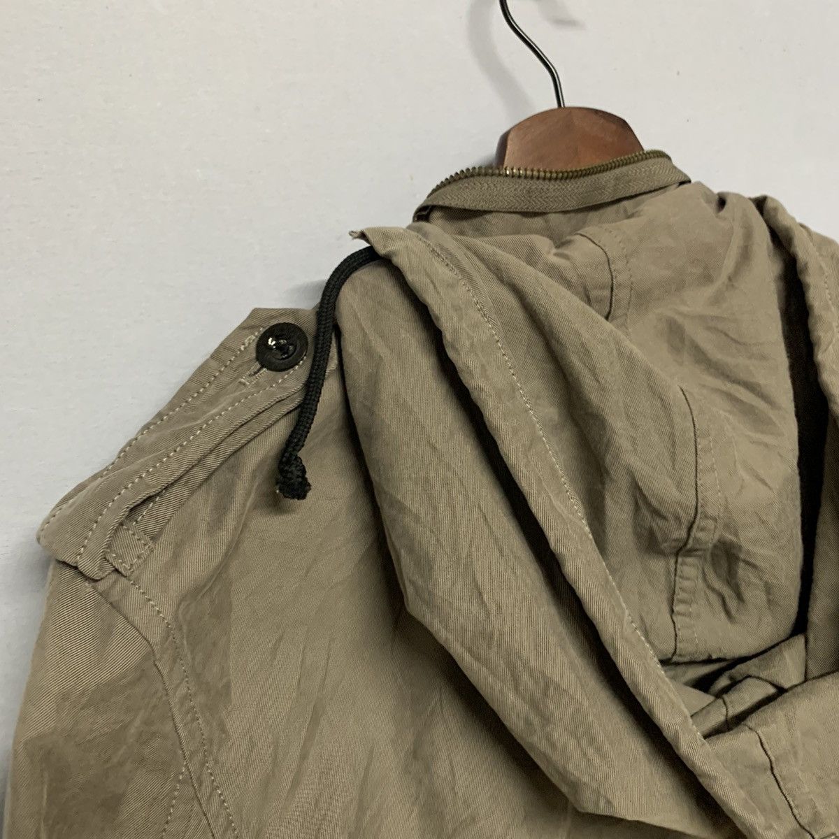 Beams Plus × Japanese Brand Beams Made in Japan Unique Design Pocket Hoodie RARE Jacket Size US M / EU 48-50 / 2 - 9 Thumbnail