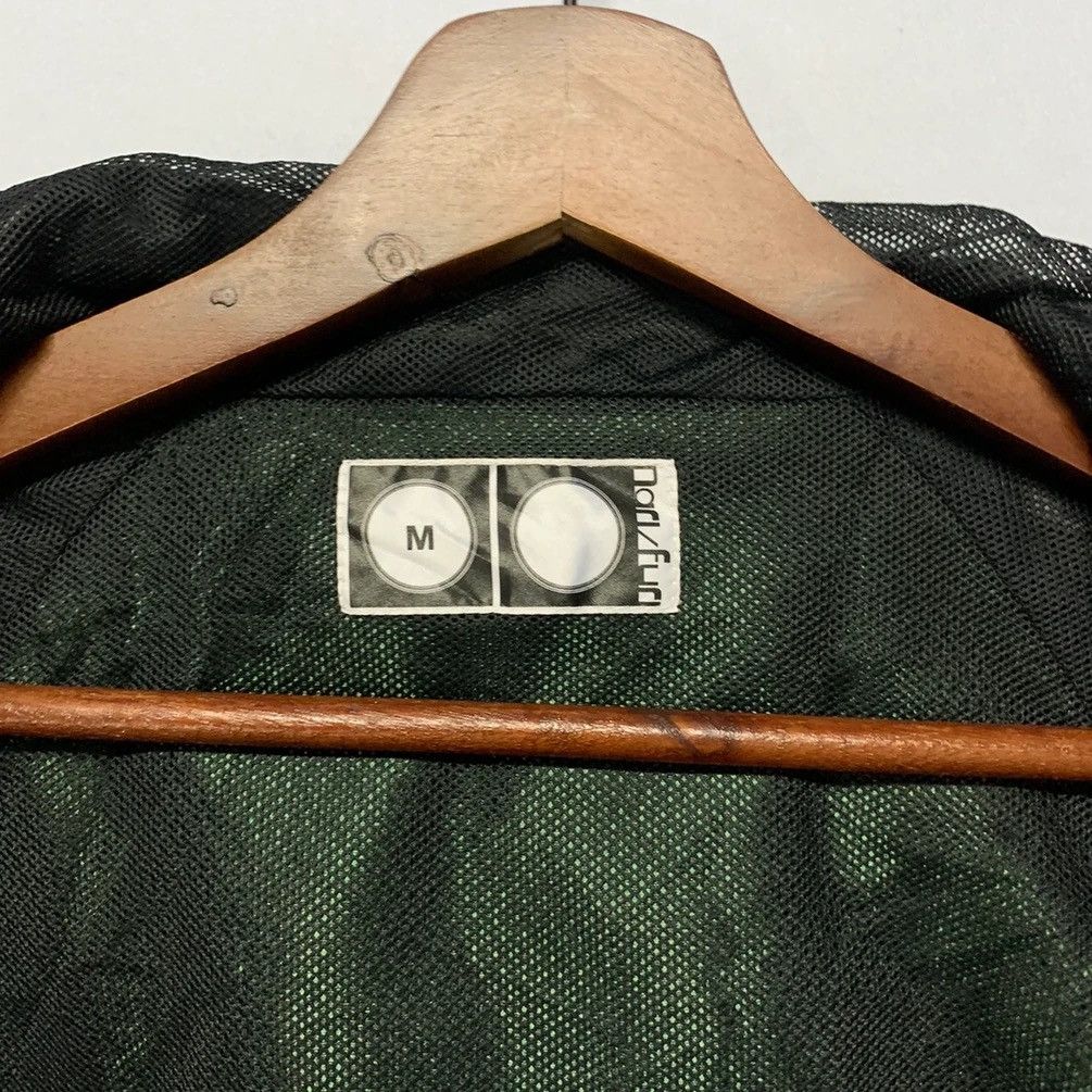 Vintage × narifuri Vintage Narifuri Windbreaker Hoodie RARE Zip Ups Jacket Size US M / EU 48-50 / 2 - 11 Thumbnail