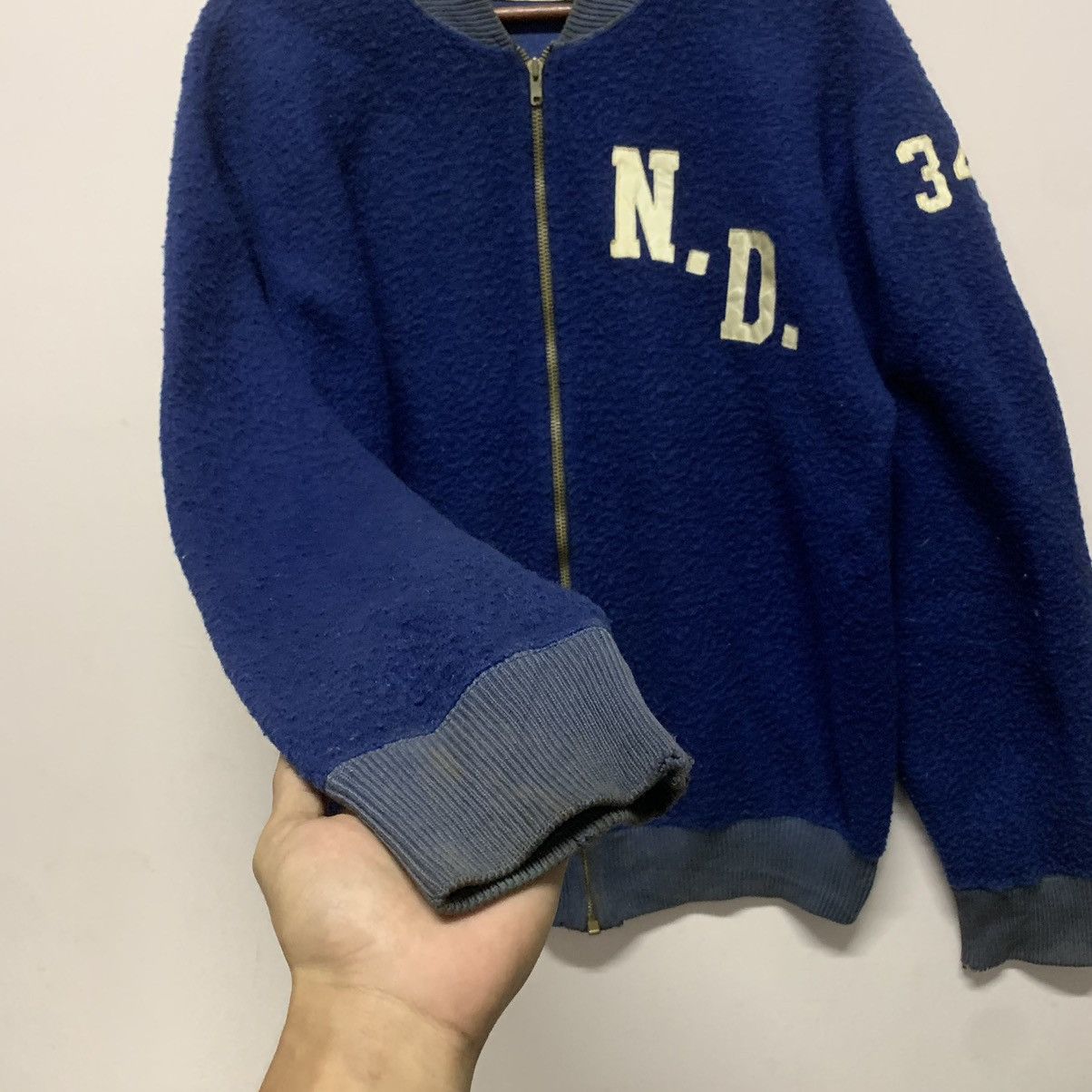 Champion × Vintage 🔥RARE🔥 80s Vintage Champion Zipper Jacket Medium Size Size US M / EU 48-50 / 2 - 5 Thumbnail