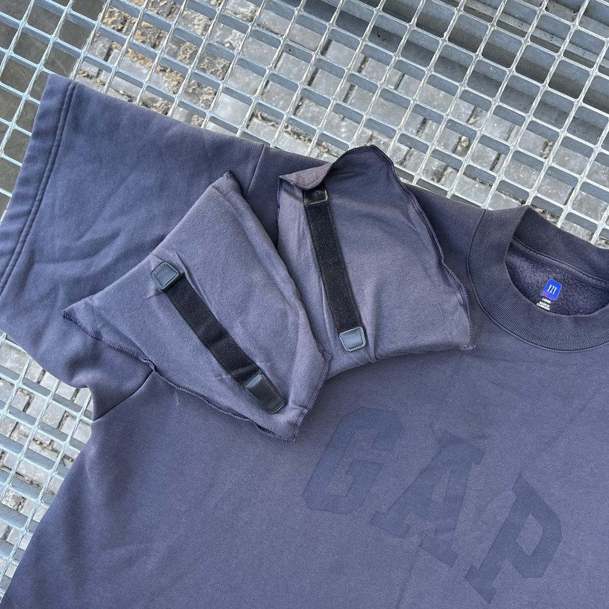 Gap Yeezy Gap Dove Padded Heavy Fleece Tee Size US L / EU 52-54 / 3 - 6 Thumbnail