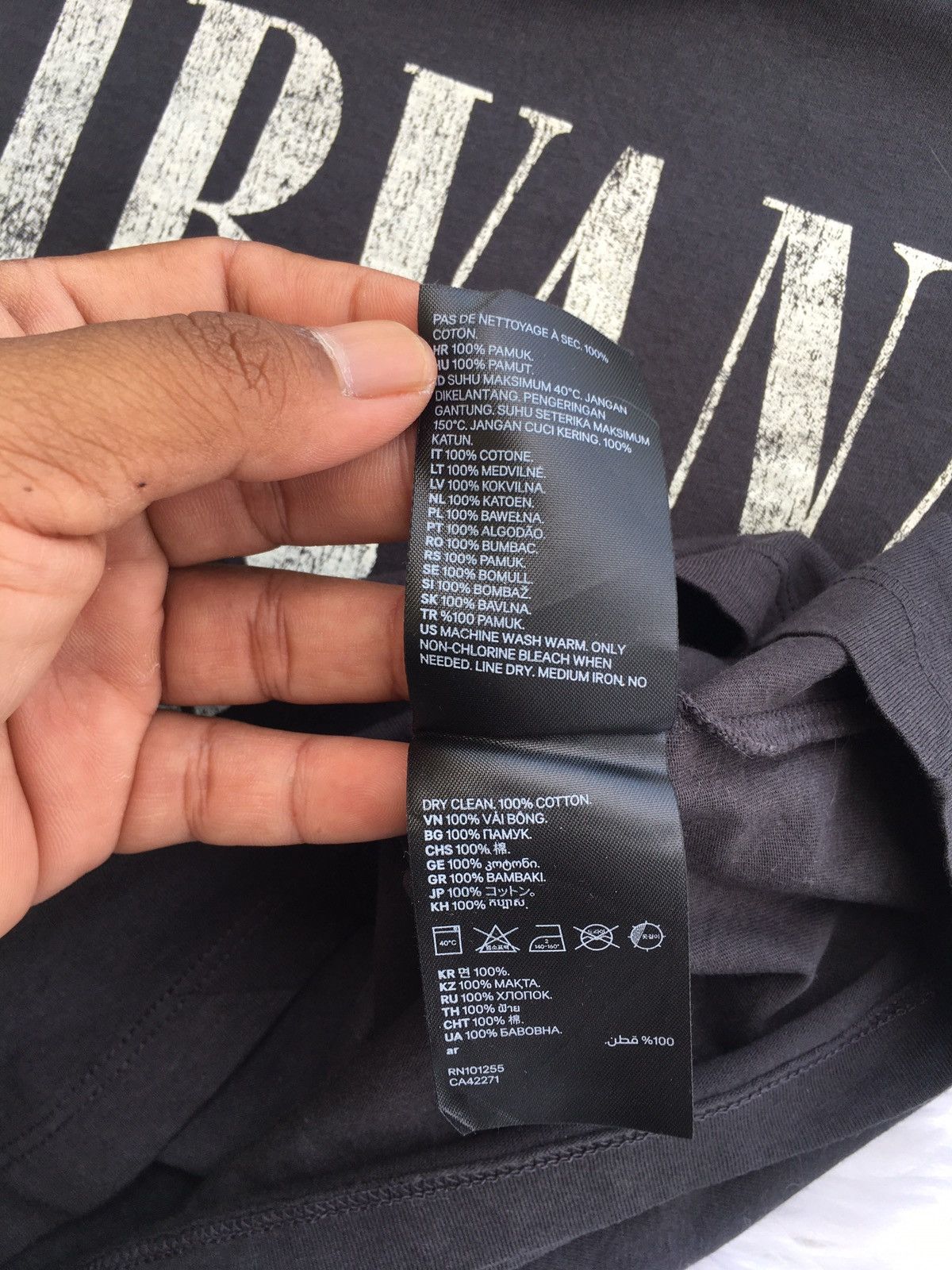 Nirvana Rare H&M x Nirvana 2002 Tshirt Size US S / EU 44-46 / 1 - 9 Thumbnail