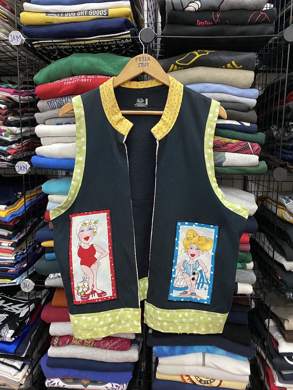 Fruit Of The Loom FRUIT OF THE LOOM VEST PATCH DESIGN Size US M / EU 48-50 / 2 - 1 Thumbnail