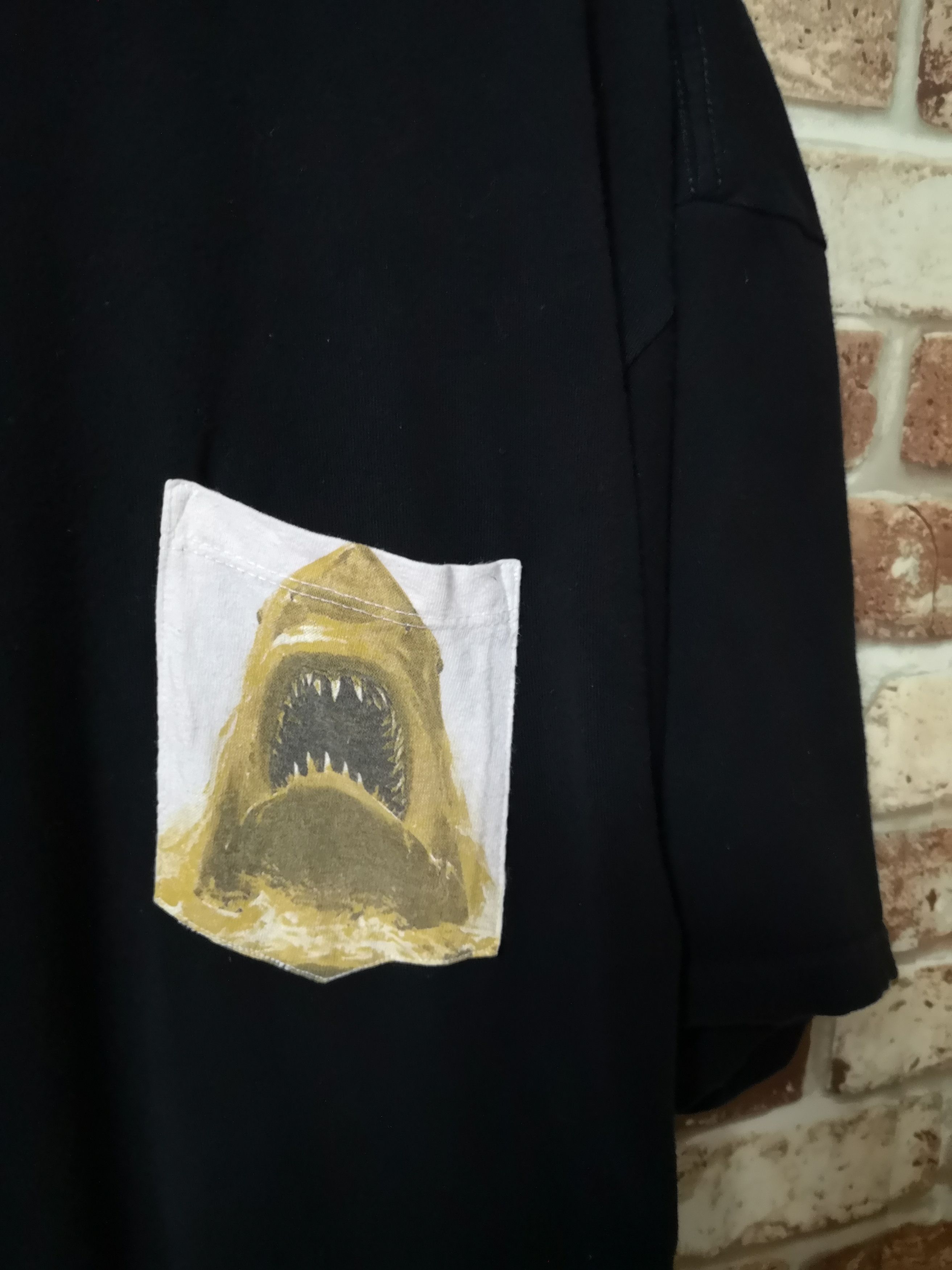 Other Shark single Pocket By ELM Size US XXL / EU 58 / 5 - 2 Thumbnail