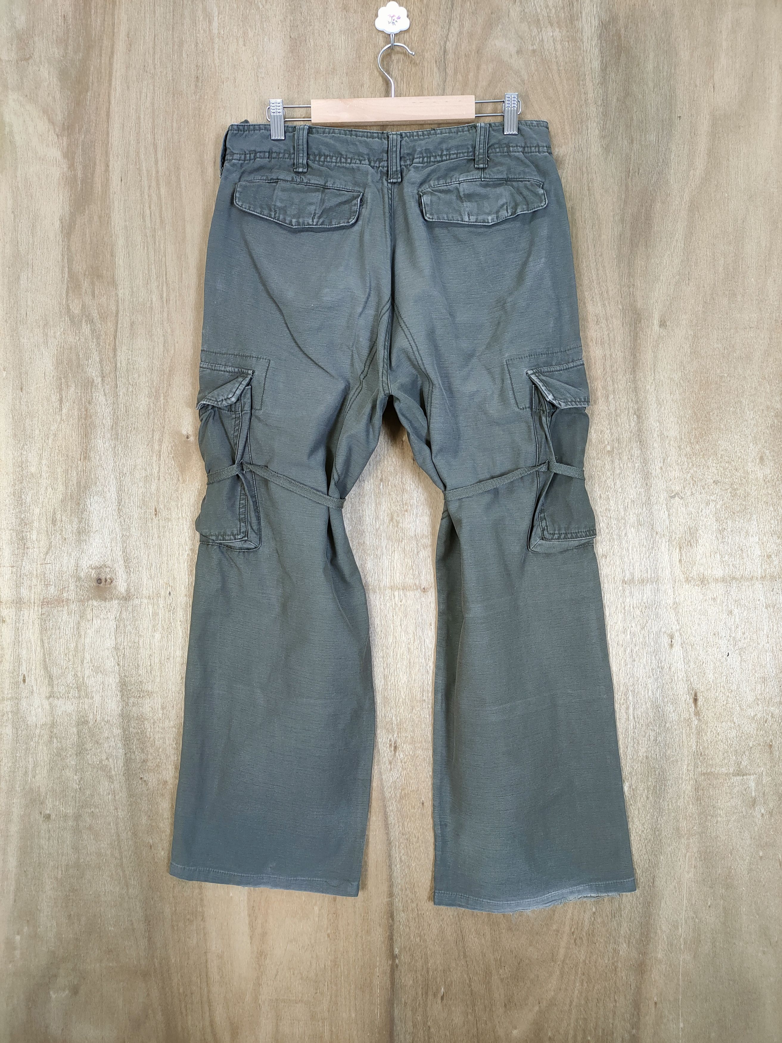 Japanese Brand × Vintage VINTAGE CHEVRE BONDAGE BAGGY CARGO PANTS Size US 32 / EU 48 - 2 Thumbnail
