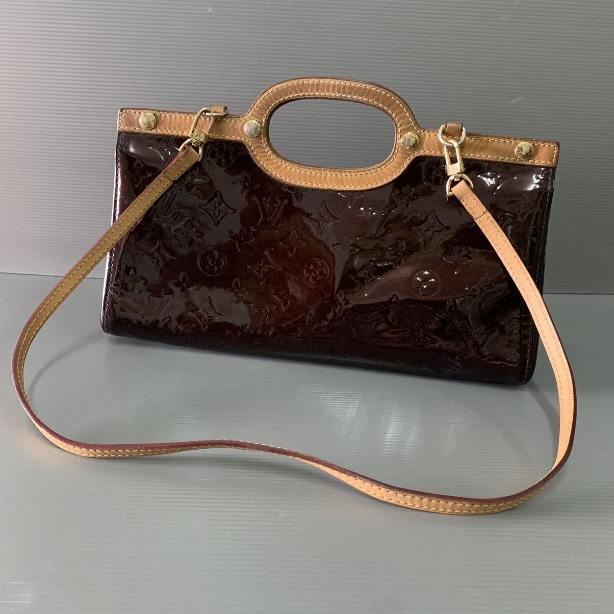 Louis Vuitton Louis Vuitton Vernis Leather Handbag Size ONE SIZE - 8 Thumbnail