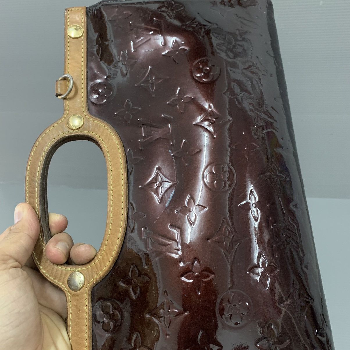 Louis Vuitton Louis Vuitton Vernis Leather Handbag Size ONE SIZE - 18 Thumbnail