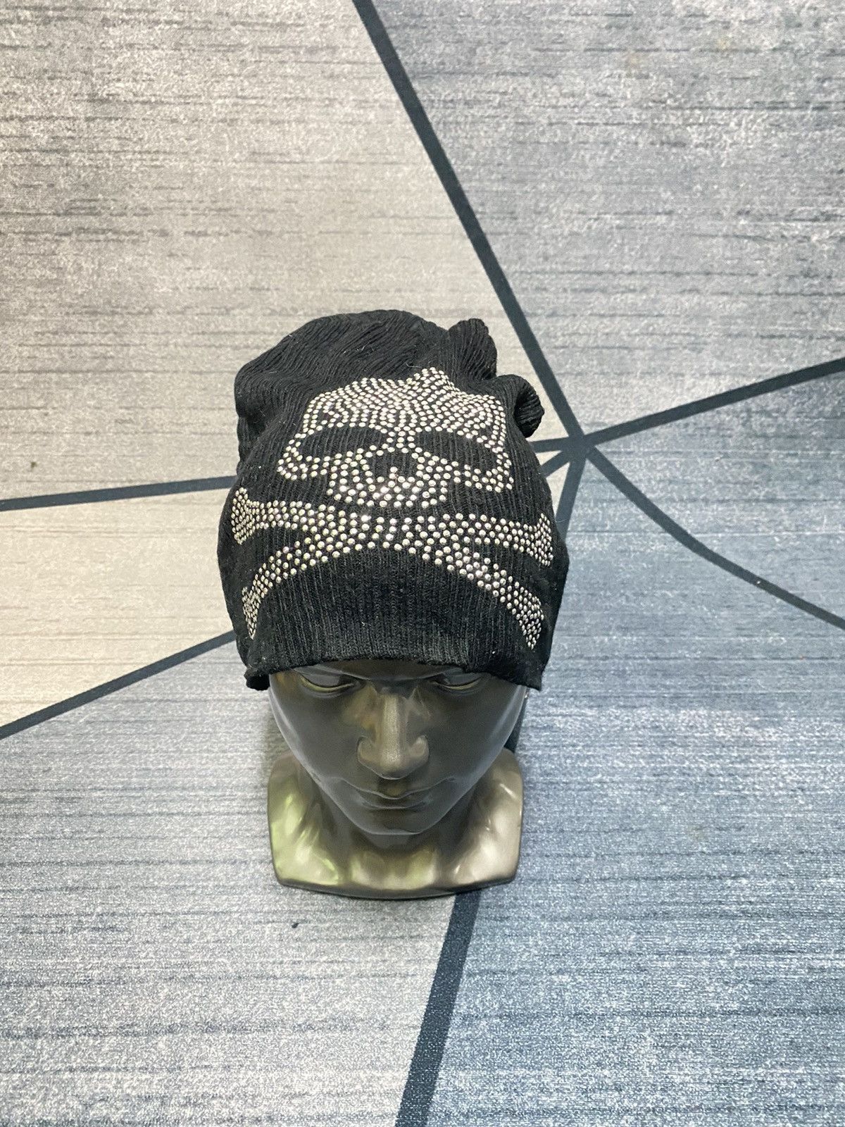 image of Skull Skeleton Sparkling Punk Japanese Beanie Hat in Black, Men's