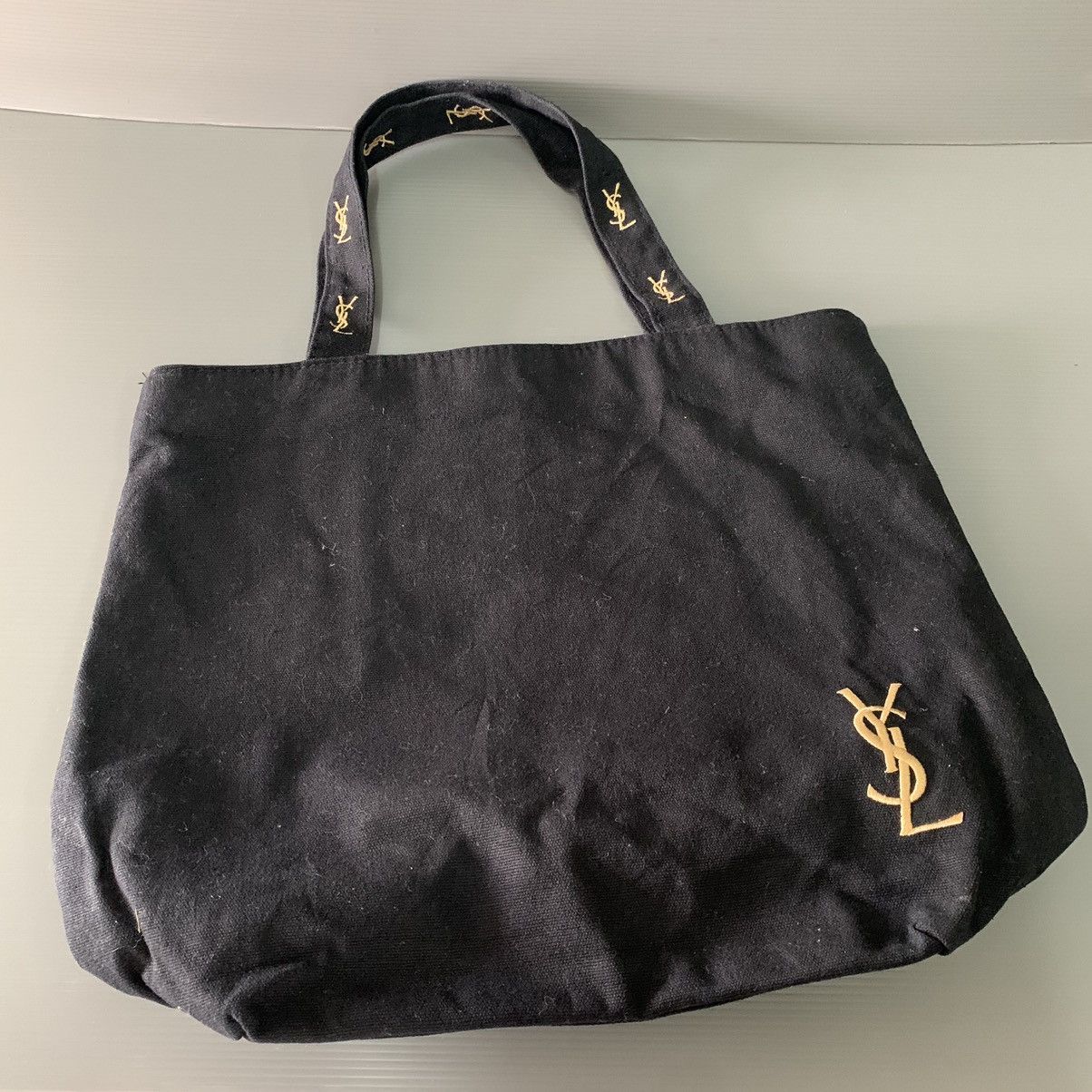 Yves Saint Laurent YSL Tote Bag Black Colour Embroidery Logo Size ONE SIZE - 2 Thumbnail