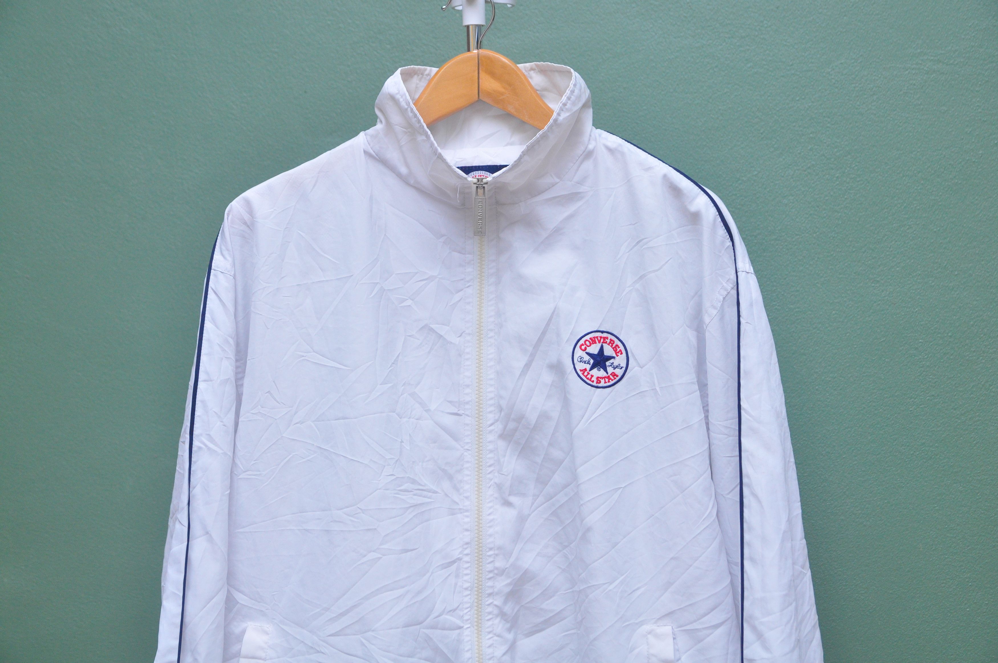Converse × Japanese Brand × Vintage Vintage Converse White Windbreaker Sweater Size US XL / EU 56 / 4 - 3 Thumbnail