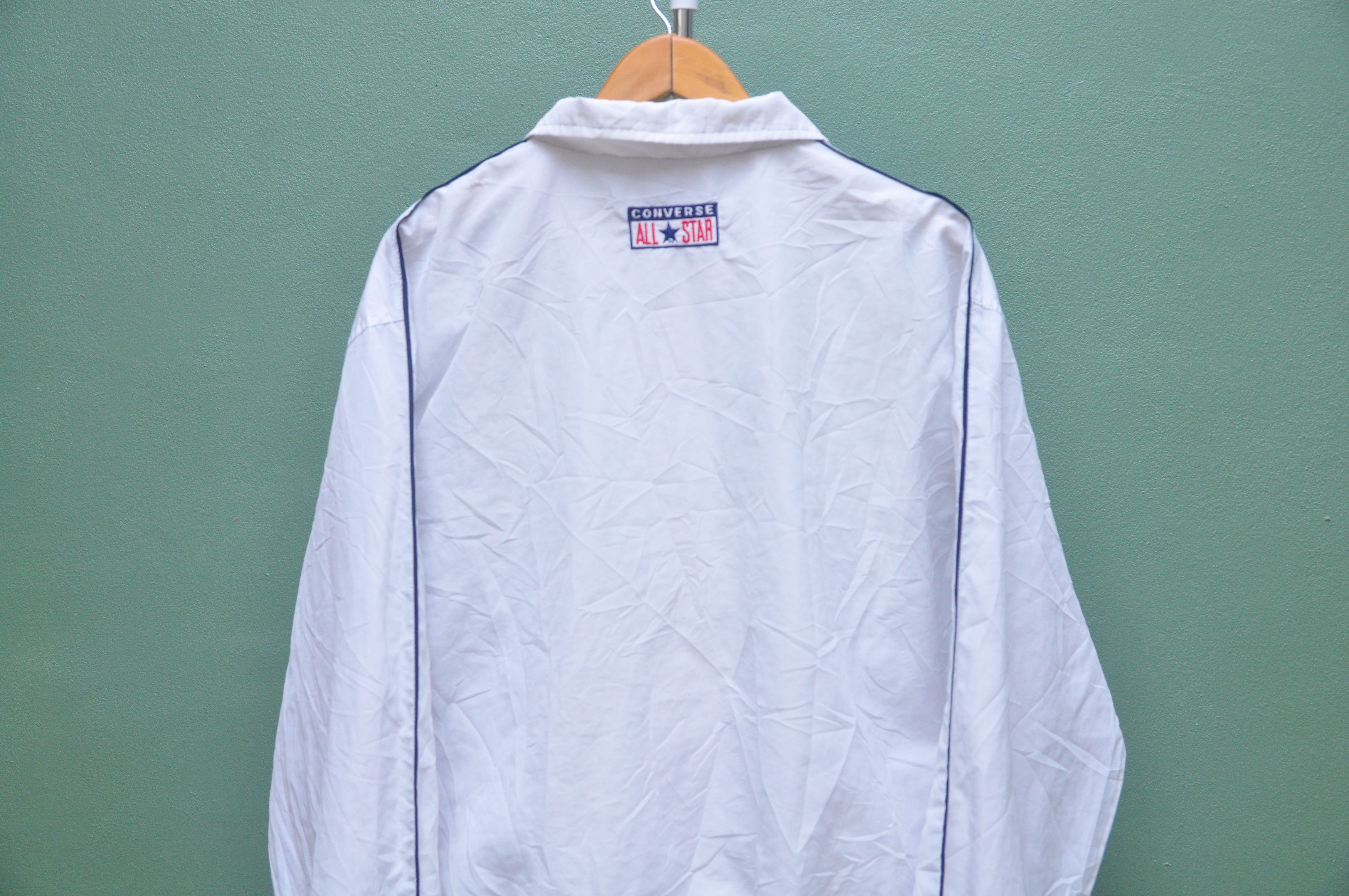 Converse × Japanese Brand × Vintage Vintage Converse White Windbreaker Sweater Size US XL / EU 56 / 4 - 4 Thumbnail