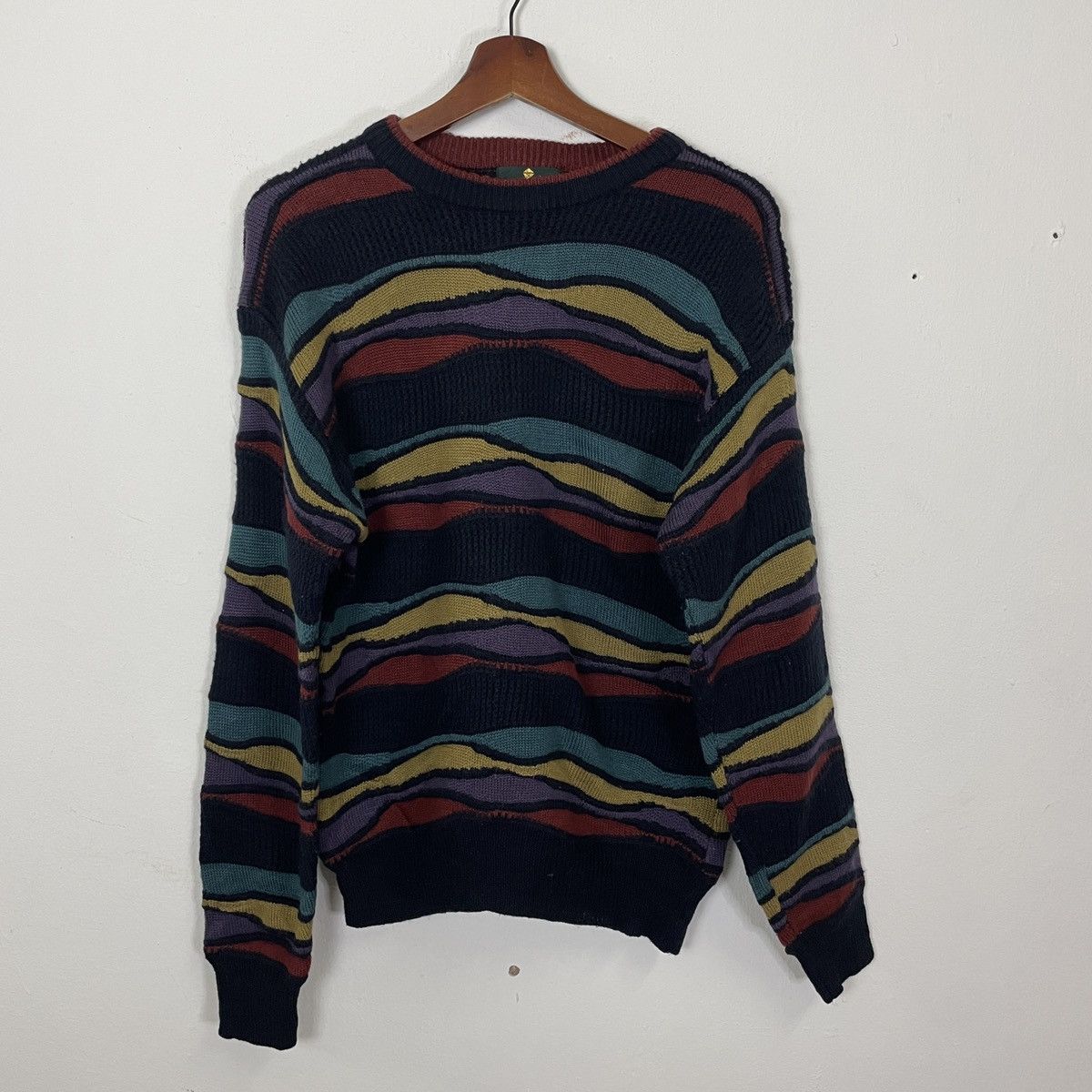Aran Isles Knitwear Vintage Ixbryeh Coogi Style Crewneck Knitwear Sweater Size US S / EU 44-46 / 1 - 1 Thumbnail