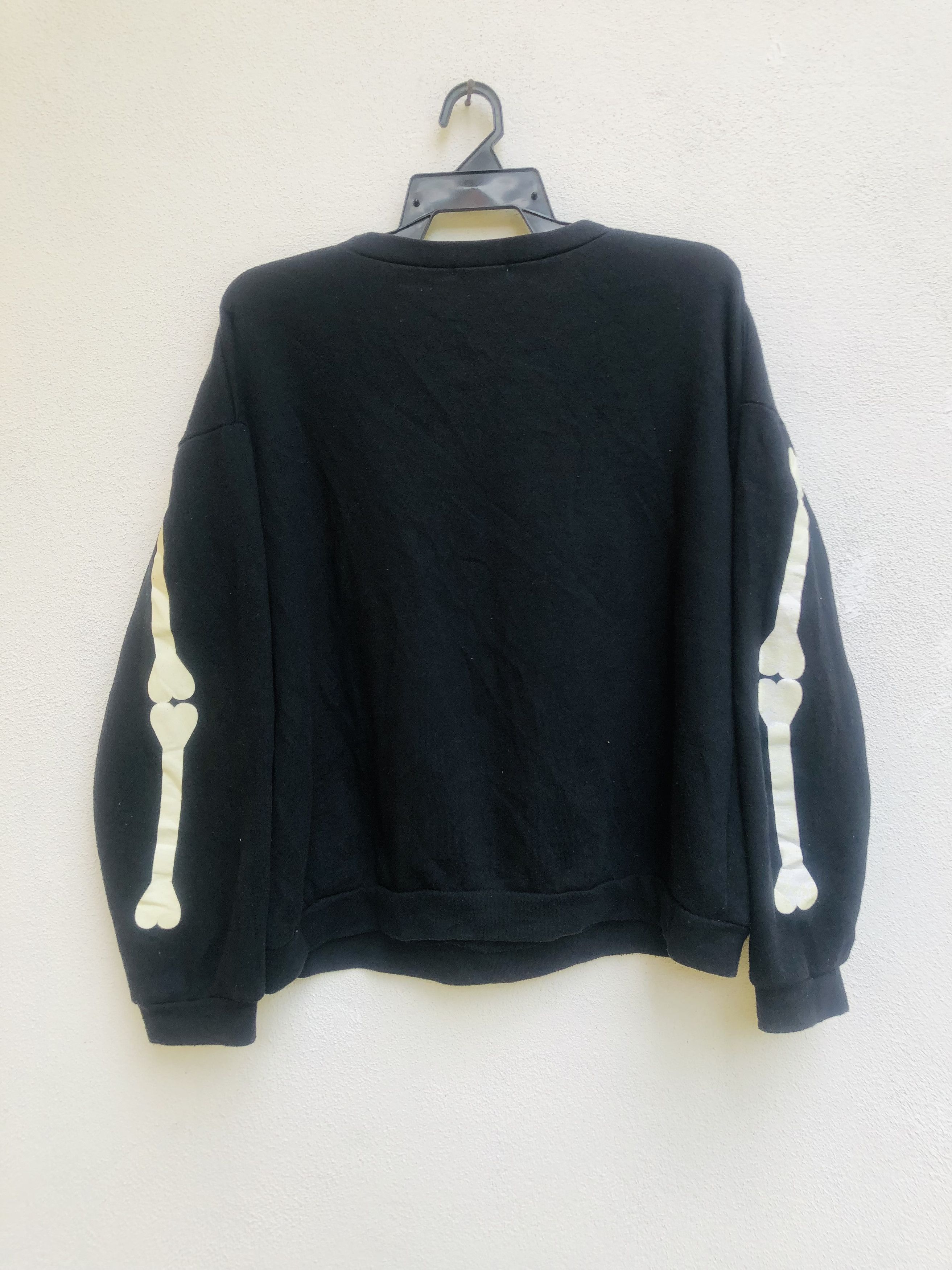 Japanese Brand × Vintage Vintage Skull Design Designer Fashion Style Size US M / EU 48-50 / 2 - 2 Thumbnail