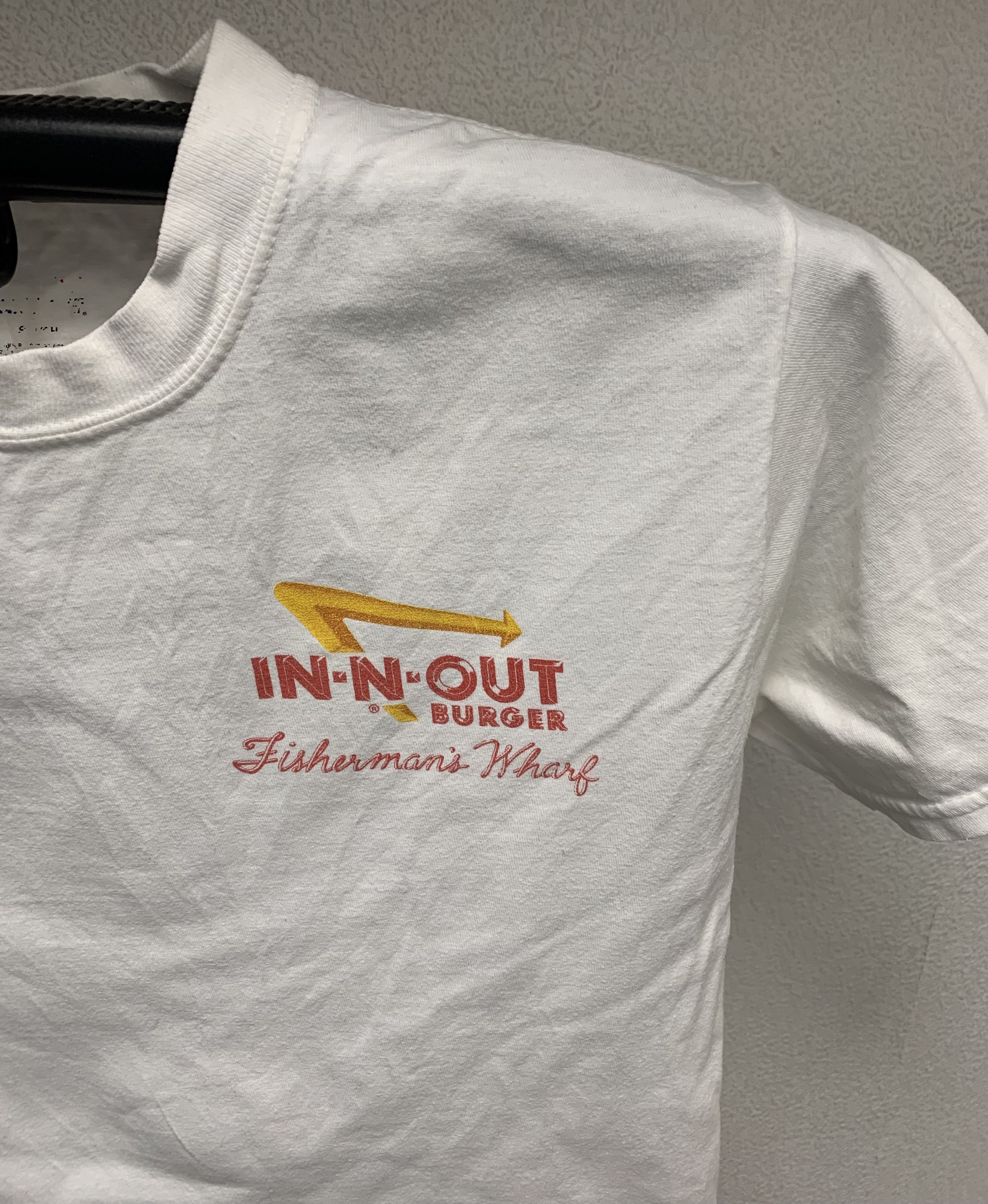 Vintage In N Out vintage burger 2001 t-shirt M size Size US M / EU 48-50 / 2 - 3 Thumbnail