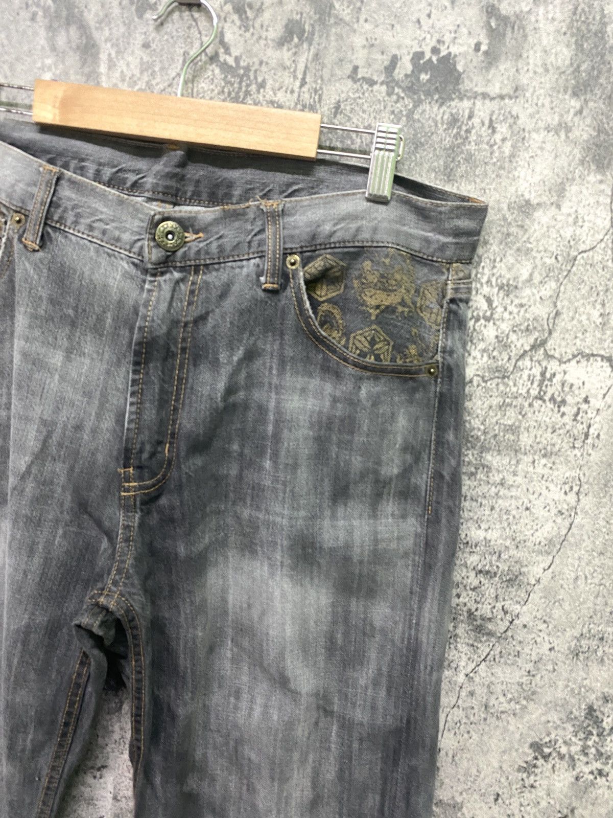 Art Comes First × Japanese Brand × Other JapanBrand Multipocket Embroidered Floral Motif Design Pant Size US 36 / EU 52 - 4 Thumbnail