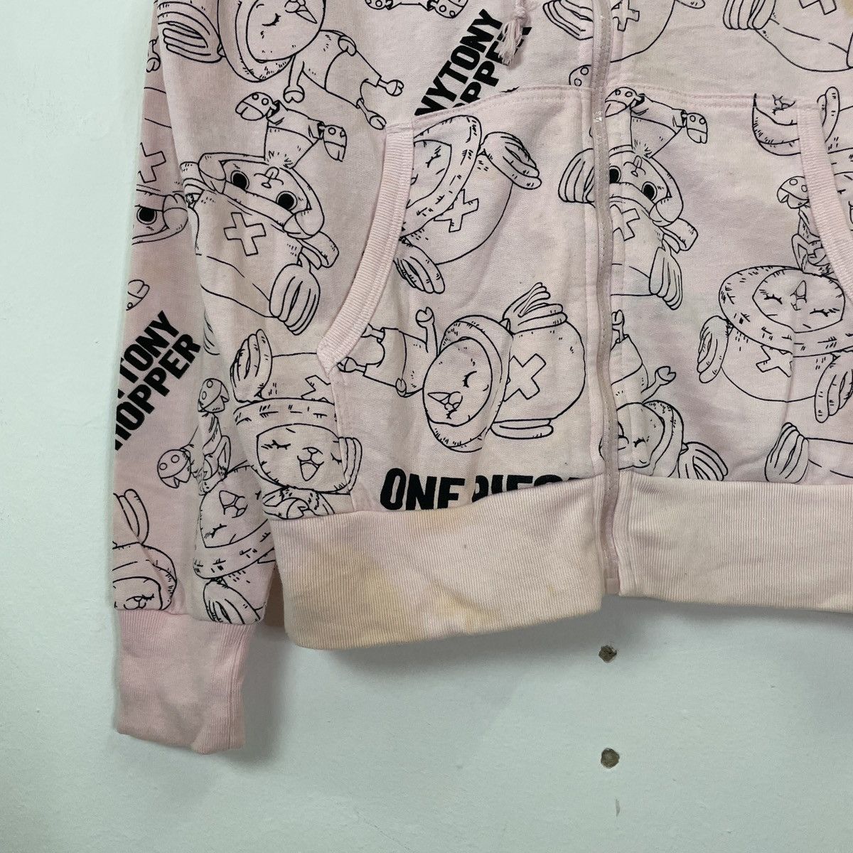 Anime Vintage One Piece Tony Chopper Hoodies Sweatshirt Size US M / EU 48-50 / 2 - 2 Thumbnail
