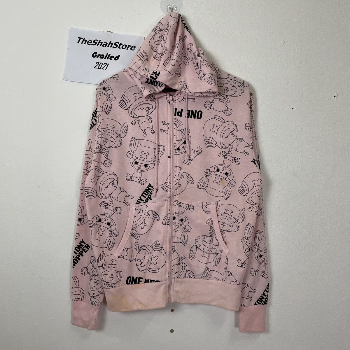 Anime Vintage One Piece Tony Chopper Hoodies Sweatshirt Size US M / EU 48-50 / 2 - 1 Thumbnail