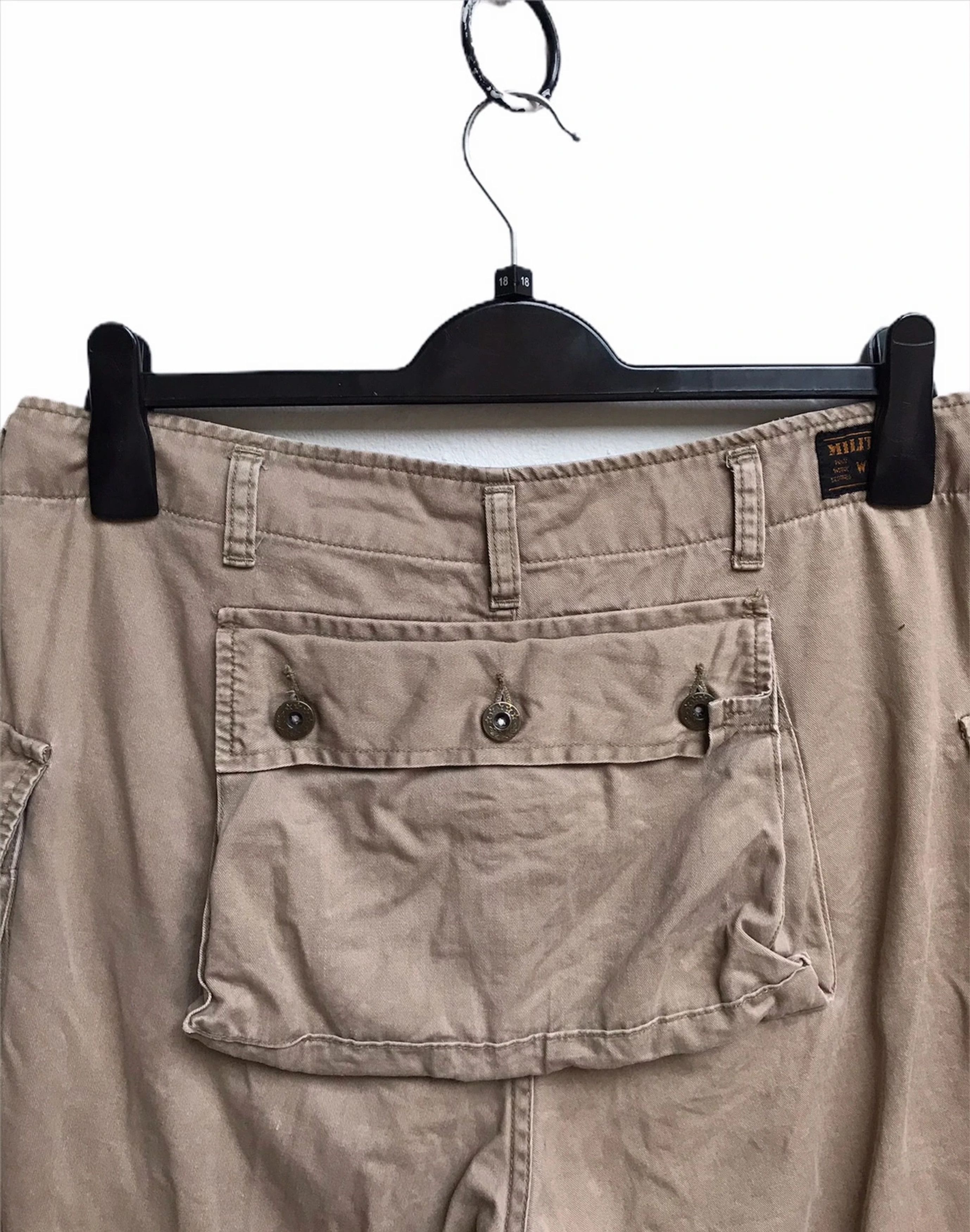 Wrangler Wrangler Military Big Back Pocket Short Pants Size US 32 / EU 48 - 5 Thumbnail