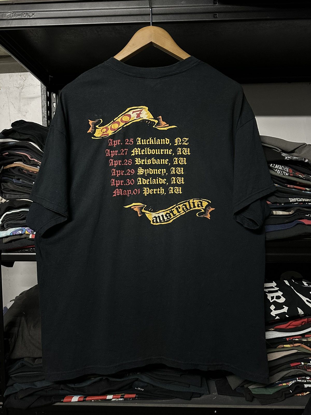 Band Tees × Vintage Vintage Lamb Of God Tour Australia Faded Tee Size US XL / EU 56 / 4 - 2 Thumbnail
