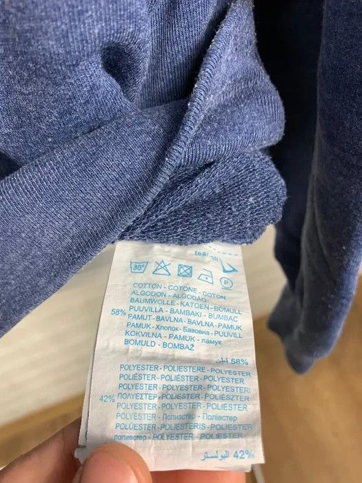 Champion Champion sweatshirt size L blue big logo vintage Size US L / EU 52-54 / 3 - 4 Thumbnail
