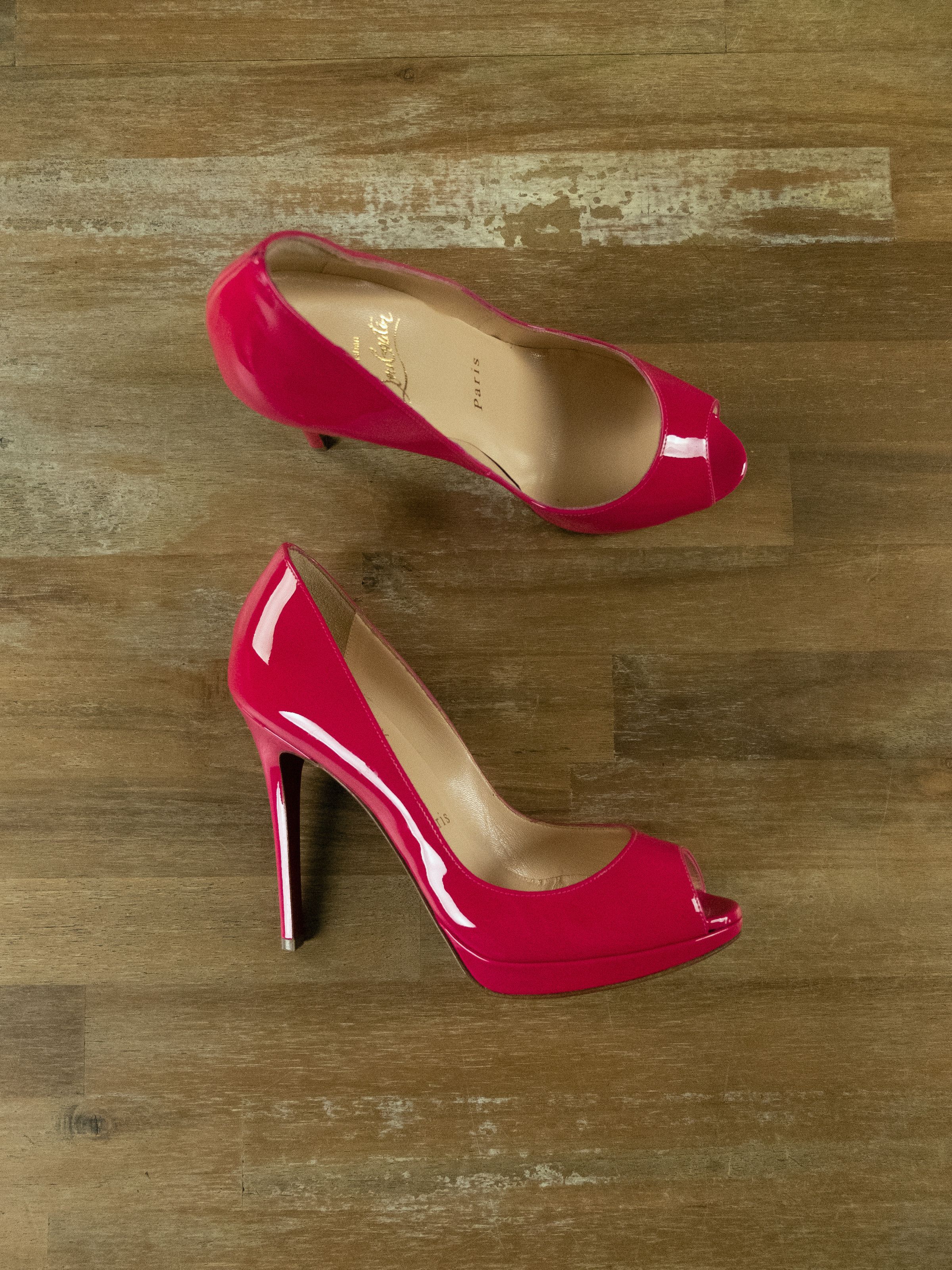 Hot pink patent leather pumps on sale