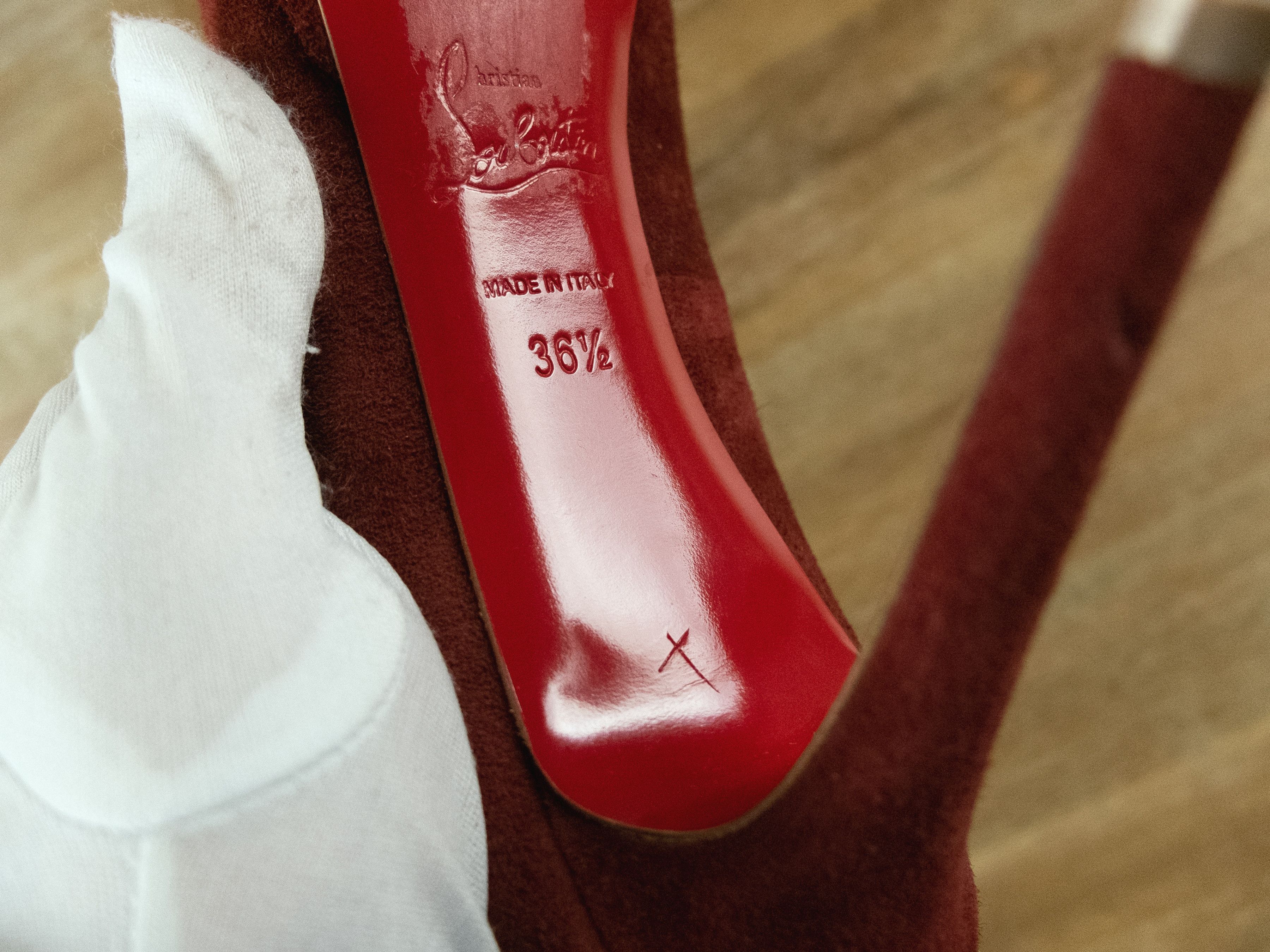 Christian Louboutin CHRISTIAN LOUBOUTIN Simple Pump red suede pumps shoes 36.5 Size US 6.5 / IT 36.5 - 9 Thumbnail