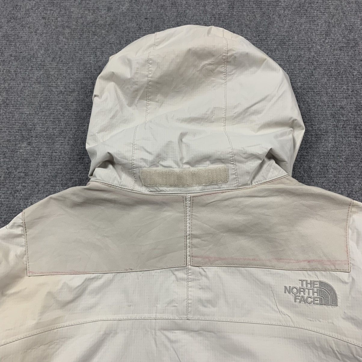 The North Face × Vintage Vintage The North Face Hyvent Windbreaker Jacket Size US L / EU 52-54 / 3 - 19 Thumbnail