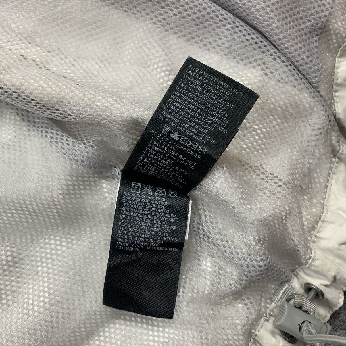 The North Face × Vintage Vintage The North Face Hyvent Windbreaker Jacket Size US L / EU 52-54 / 3 - 13 Thumbnail