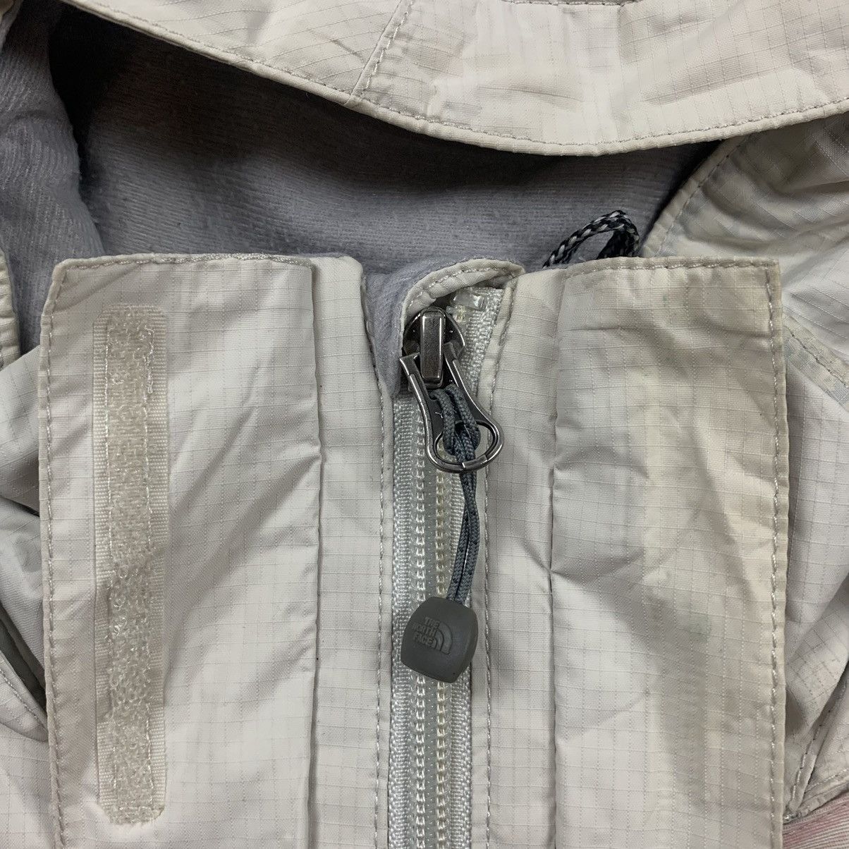 The North Face × Vintage Vintage The North Face Hyvent Windbreaker Jacket Size US L / EU 52-54 / 3 - 9 Thumbnail