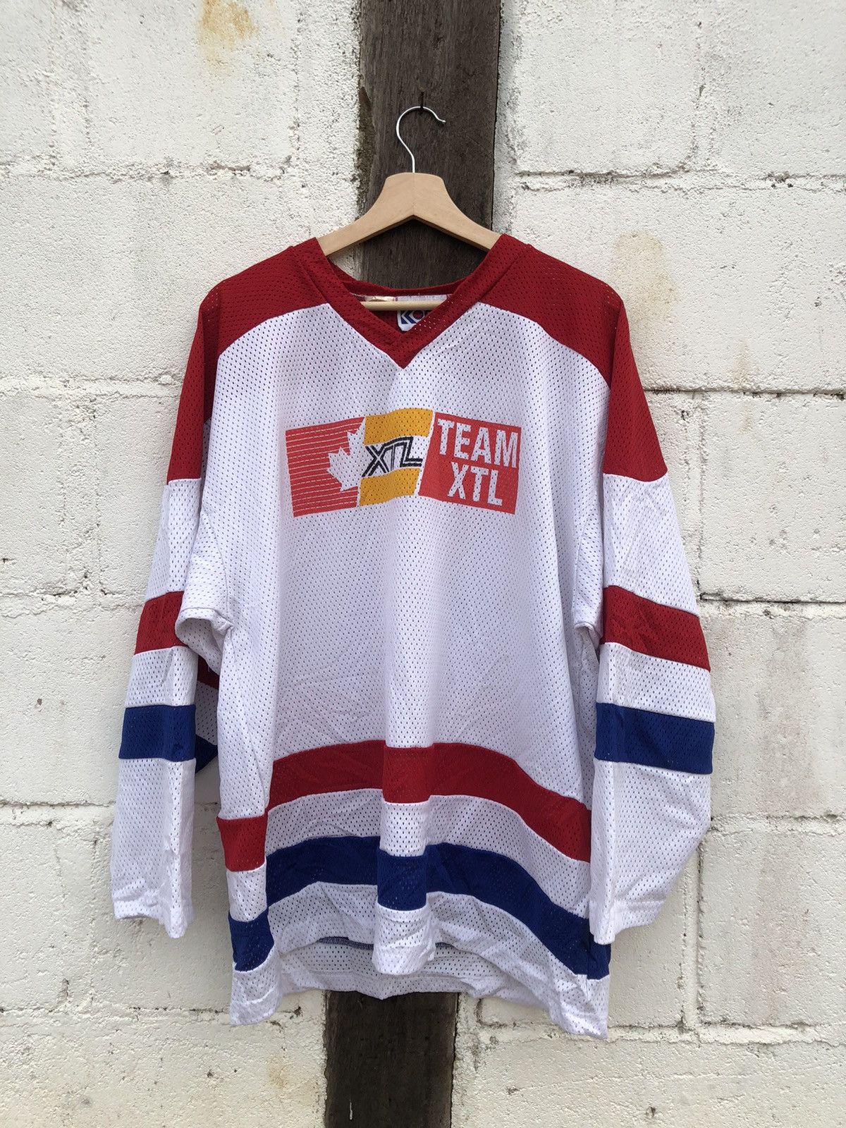 Other Cyber Week🔥Vintage Jersey NHL Kobe XTL Team Canada Size US L / EU 52-54 / 3 - 3 Thumbnail