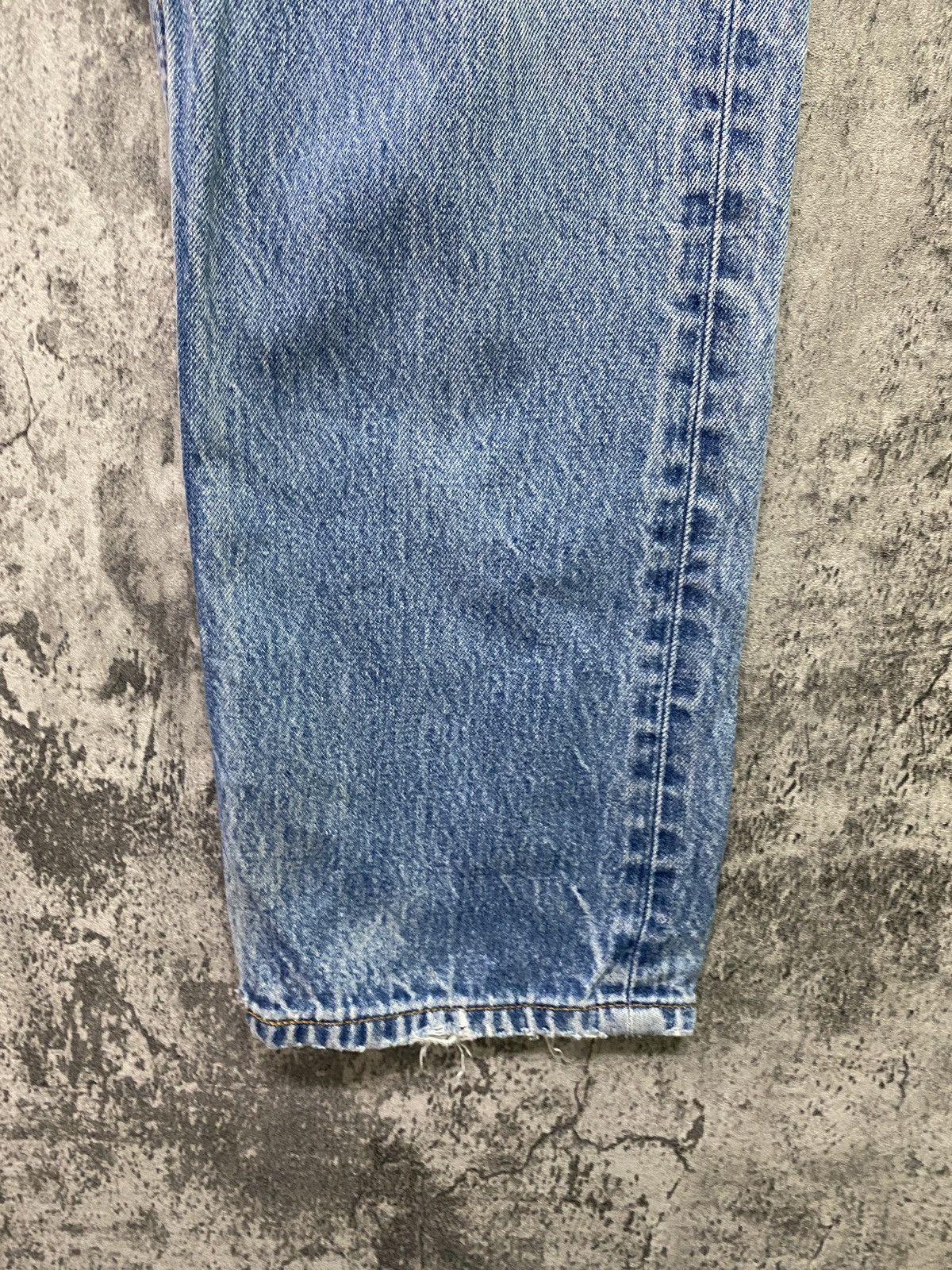 Disney × Levi's × Vintage Vintage LEVIS 501 Distressed Ripped Denim -L76 Size US 32 / EU 48 - 10 Thumbnail