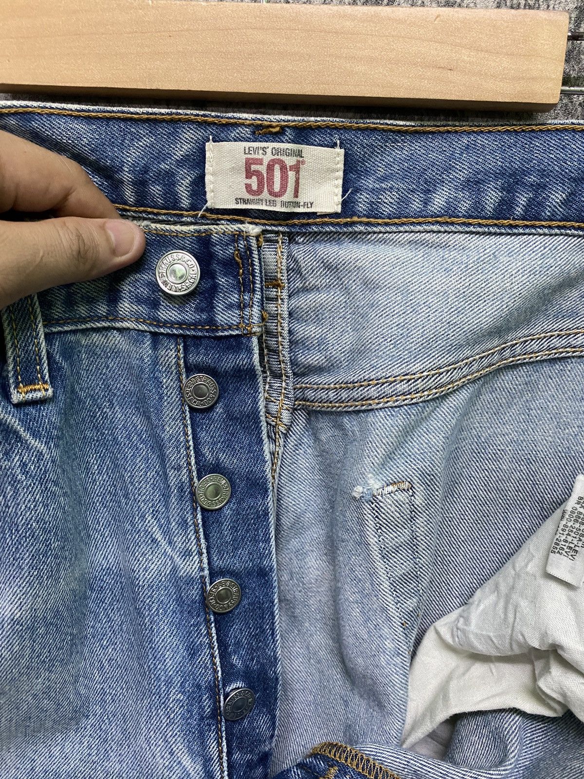 Disney × Levi's × Vintage Vintage LEVIS 501 Distressed Ripped Denim -L76 Size US 32 / EU 48 - 21 Thumbnail