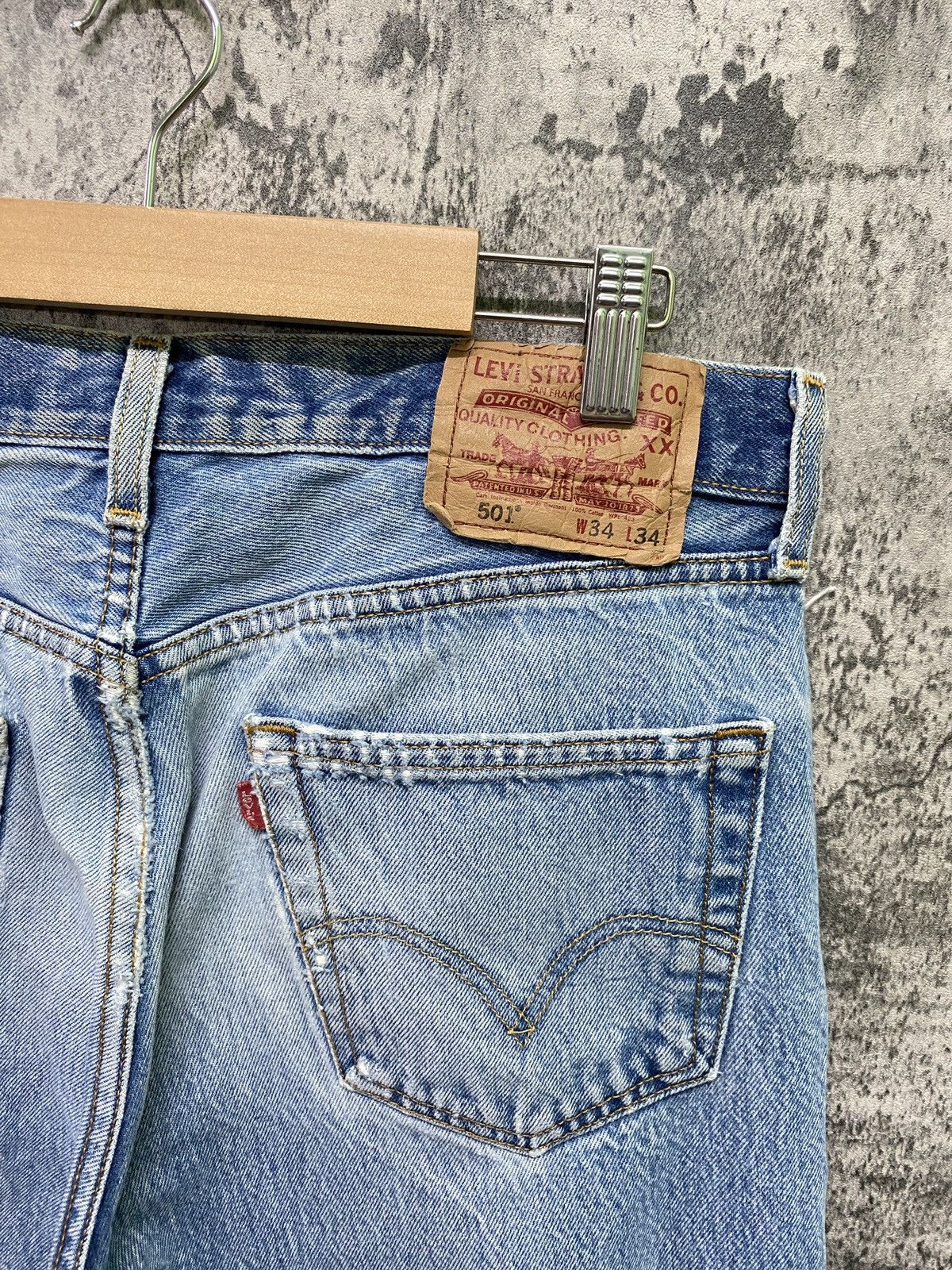 Disney × Levi's × Vintage Vintage LEVIS 501 Distressed Ripped Denim -L76 Size US 32 / EU 48 - 15 Thumbnail