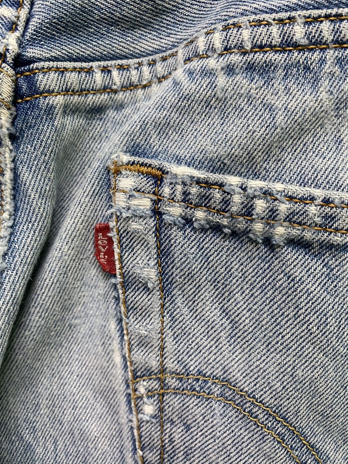 Disney × Levi's × Vintage Vintage LEVIS 501 Distressed Ripped Denim -L76 Size US 32 / EU 48 - 20 Thumbnail