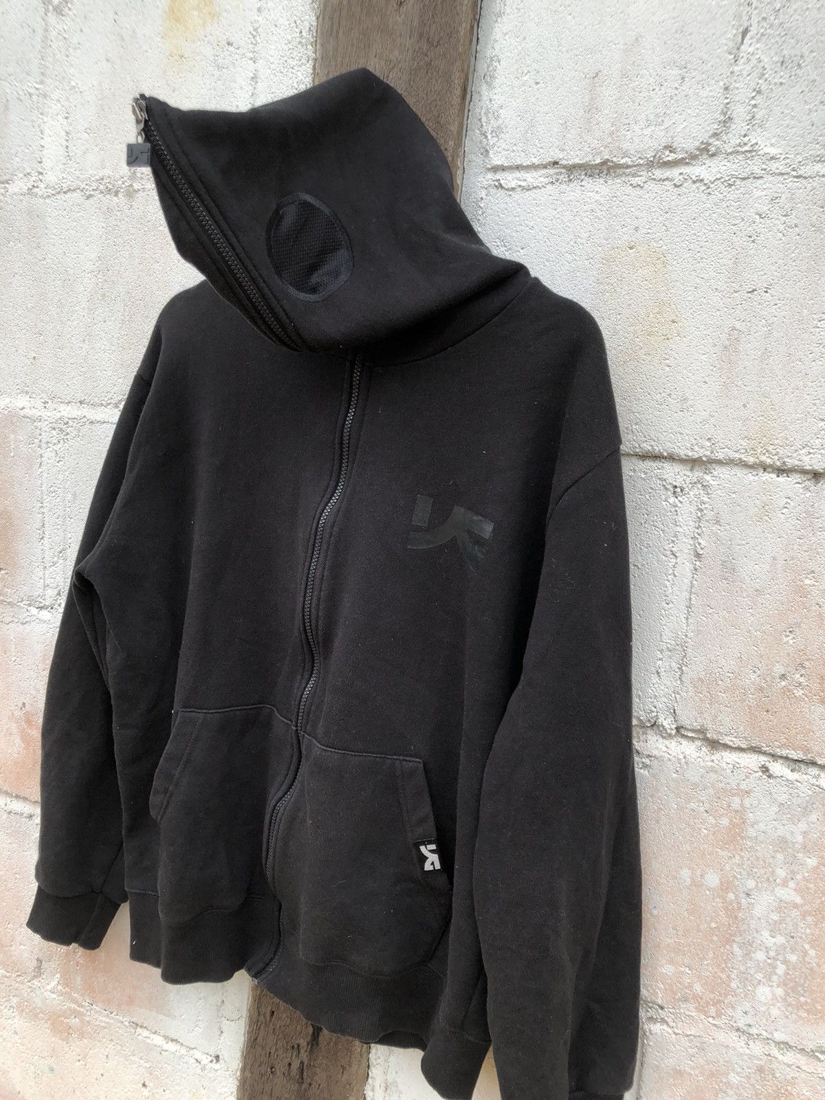 Other YG Family Concert 2011 Pullover Hoodie Size US L / EU 52-54 / 3 - 3 Thumbnail