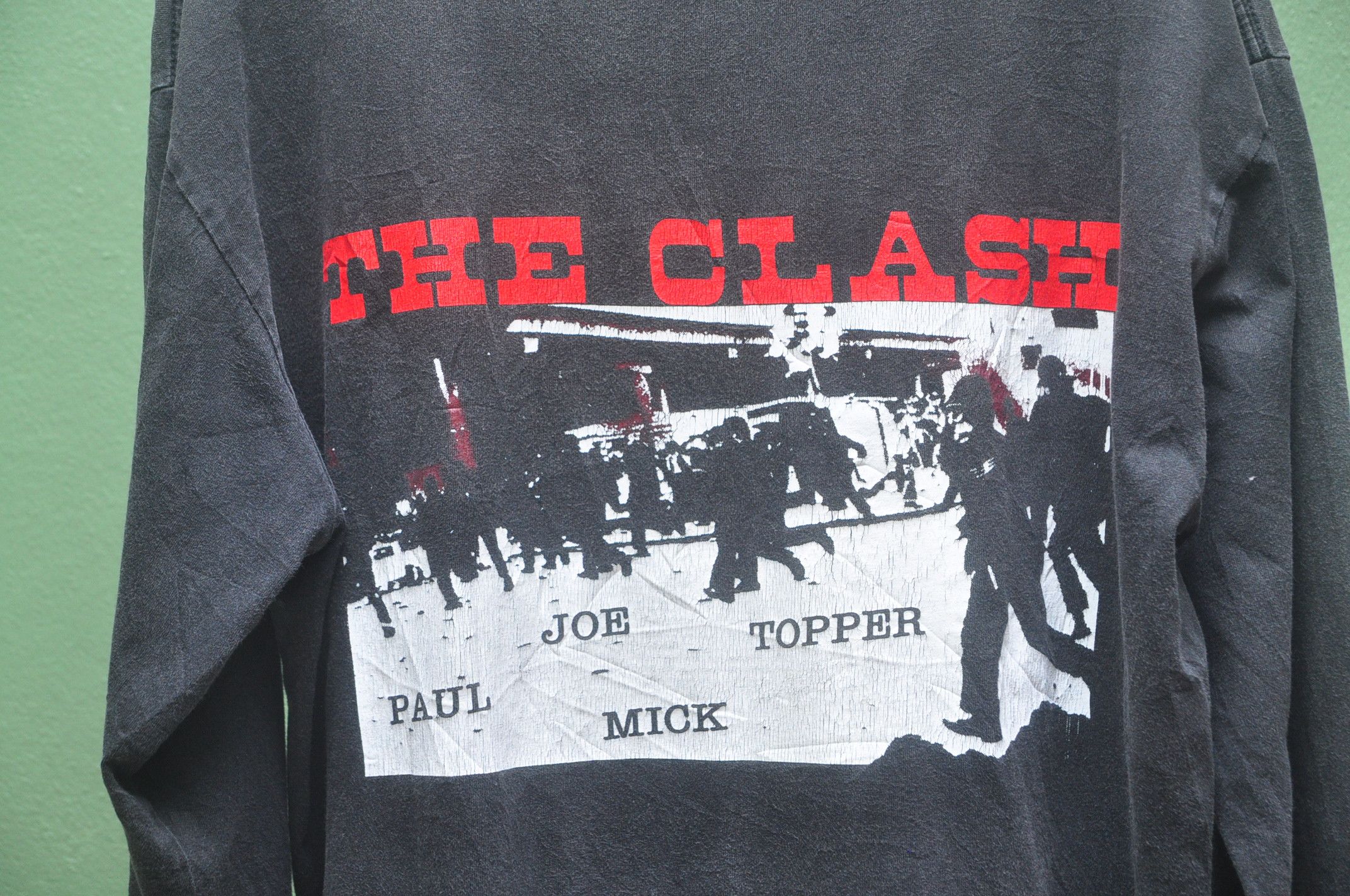 Band Tees × Designer × Japanese Brand Vintage The Clash band Music Long Sleeve Shirt Size US L / EU 52-54 / 3 - 5 Thumbnail