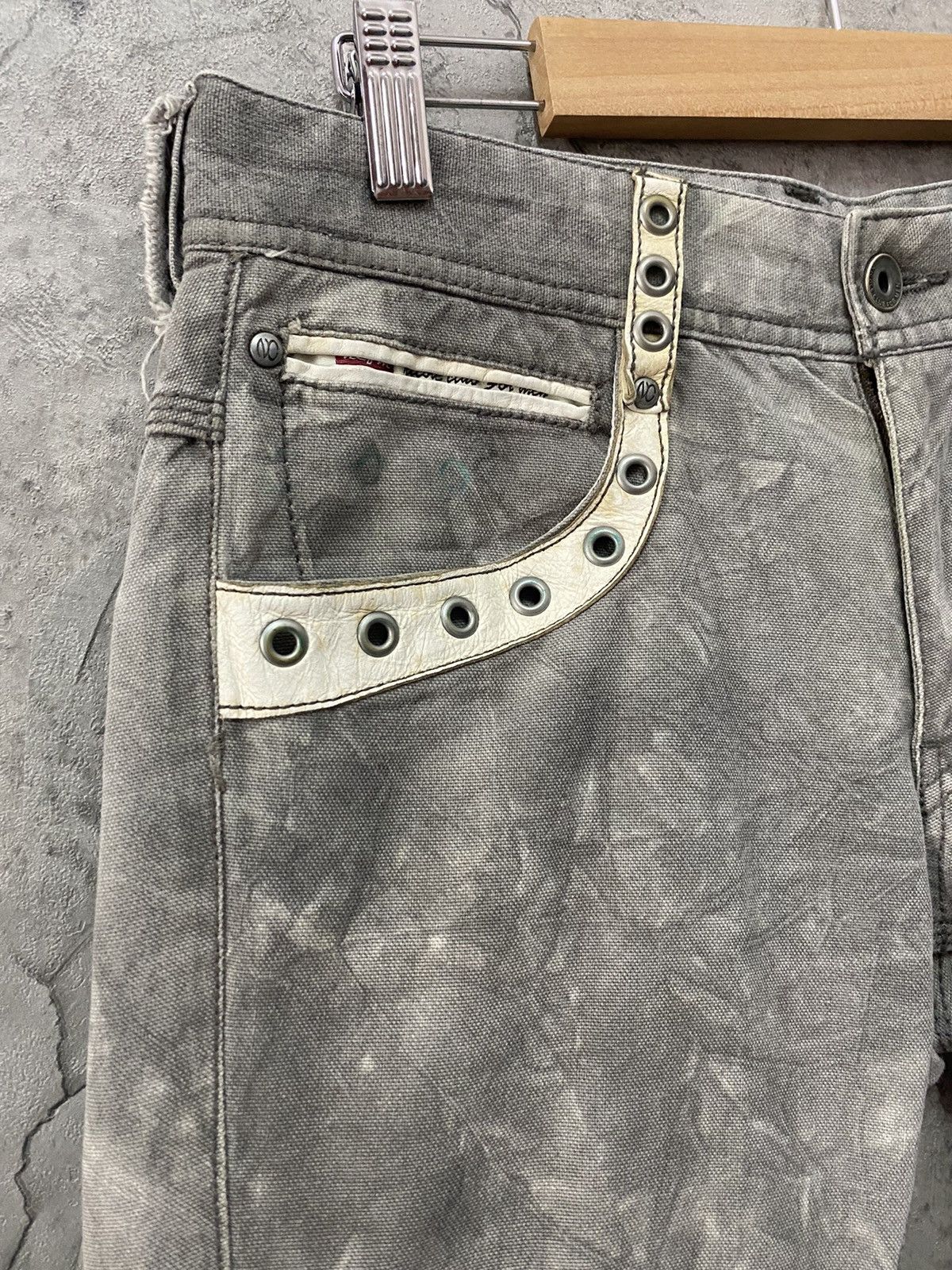 Japanese Brand Nicole Club Japan Twisted Seam Leather Trim Mini Flared Size US 30 / EU 46 - 7 Thumbnail