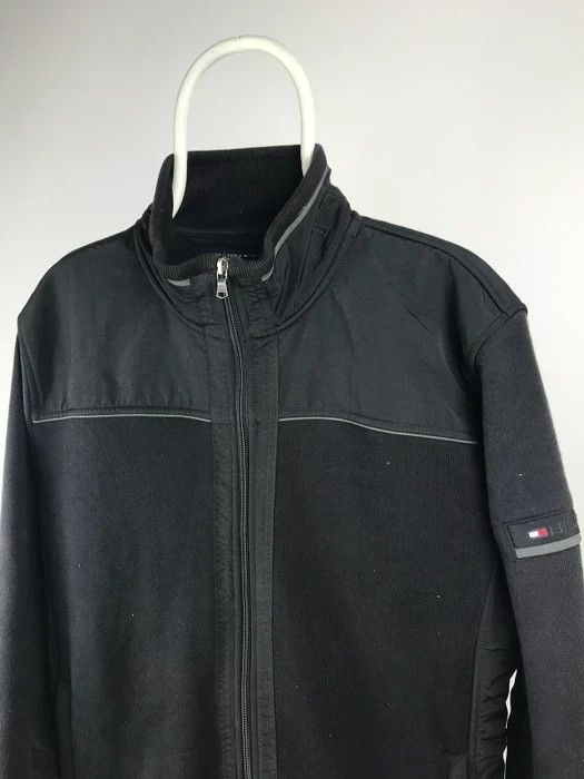 Tommy Hilfiger Tommy Hilfiger soft shell jacket logo neck size XLarge Size US XL / EU 56 / 4 - 2 Thumbnail