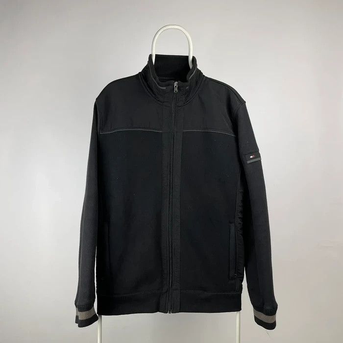 Tommy Hilfiger Tommy Hilfiger soft shell jacket logo neck size XLarge Size US XL / EU 56 / 4 - 1 Thumbnail