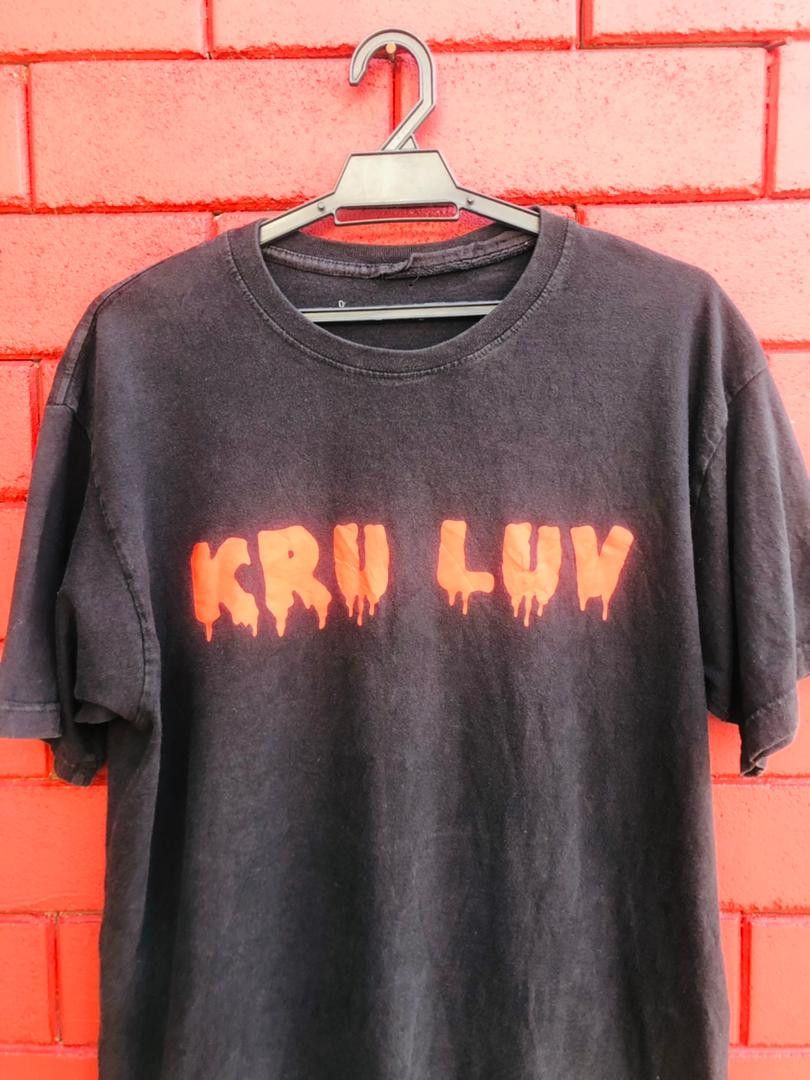 Japanese Brand × Vintage Vintage KRU LOV Skate Skateboarding Famous Shirt Size US L / EU 52-54 / 3 - 3 Thumbnail