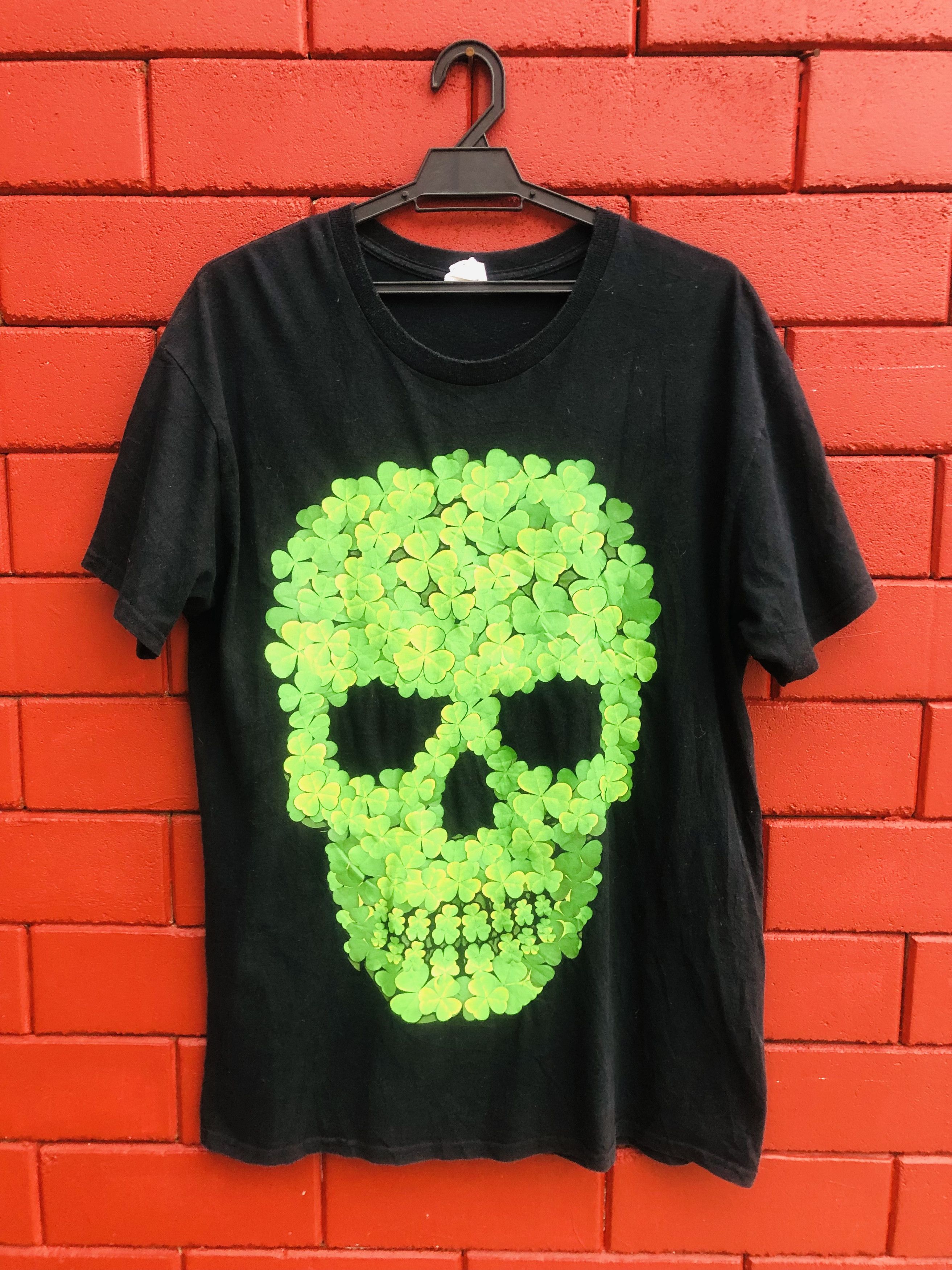 Japanese Brand × Vintage Vintage Floral Skull Designed Fashion Style Shirt Size US L / EU 52-54 / 3 - 7 Thumbnail